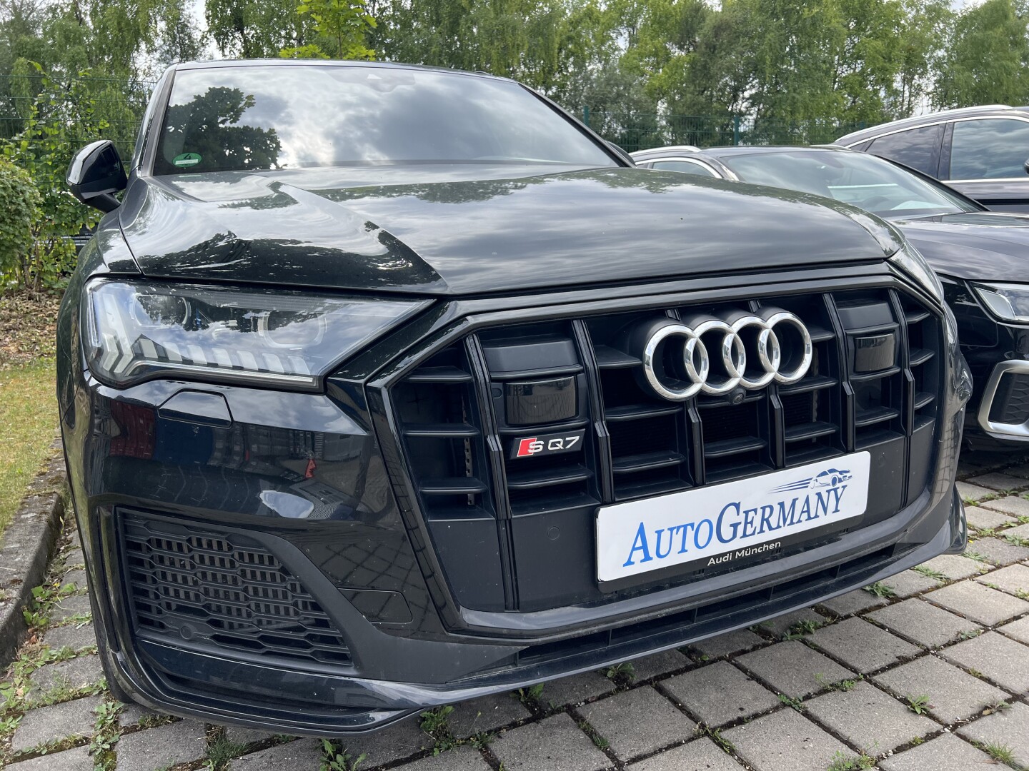 Audi SQ7 4.0TDI 435PS Individual Black-Paket Matrix  Из Германии (127830)