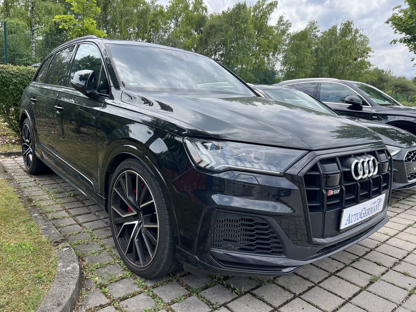 Audi SQ7 4.0TDI 435PS Individual Black-Paket Matrix  Из Германии (127832)
