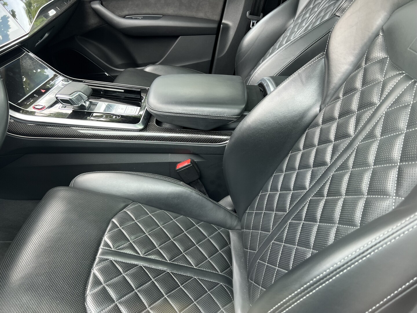 Audi SQ7 4.0TDI 435PS Individual Black-Paket Matrix  Из Германии (127819)