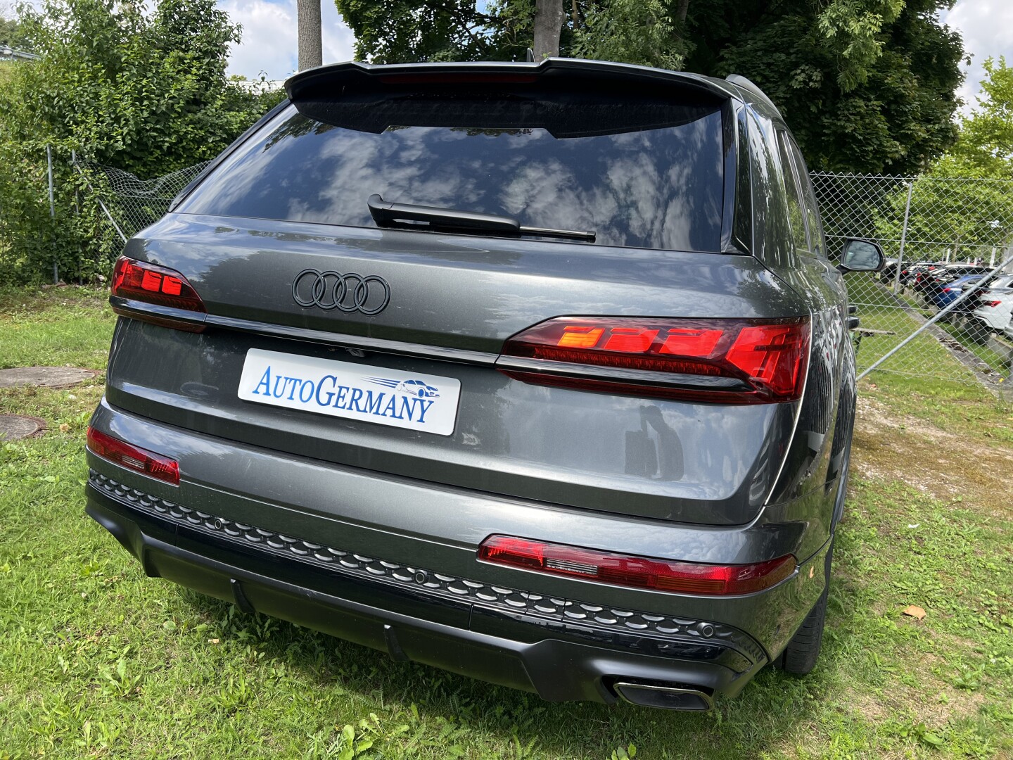 Audi Q7 50TDI 286PS S-Line Black Matrix LED З Німеччини (128126)