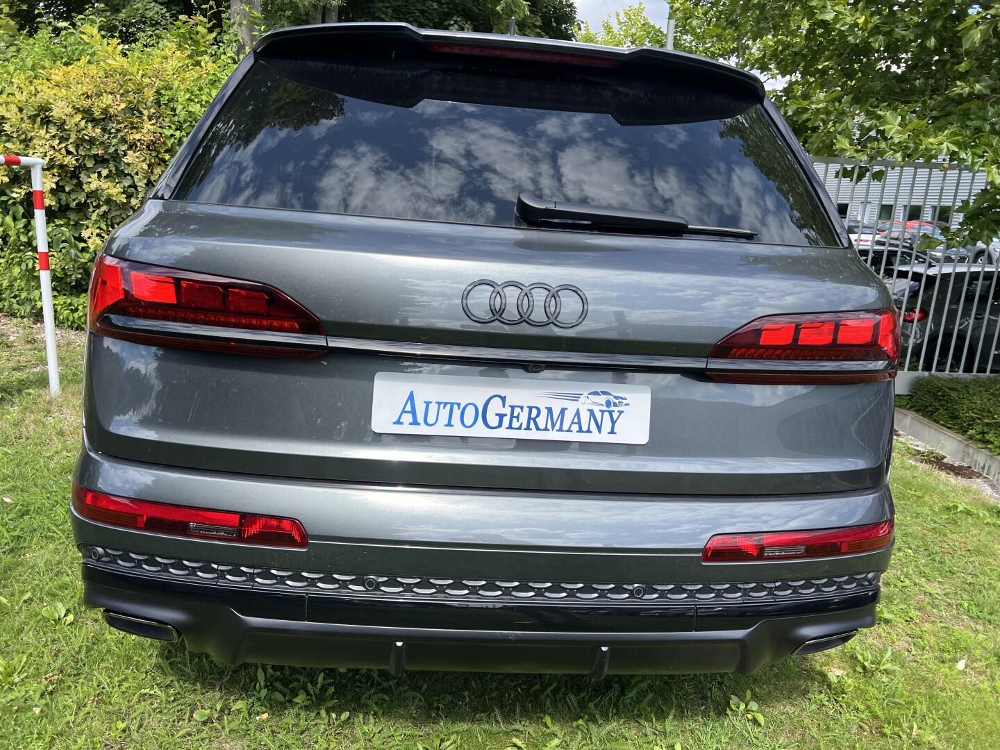 Audi Q7 50TDI 286PS S-Line Black Matrix LED З Німеччини (128125)