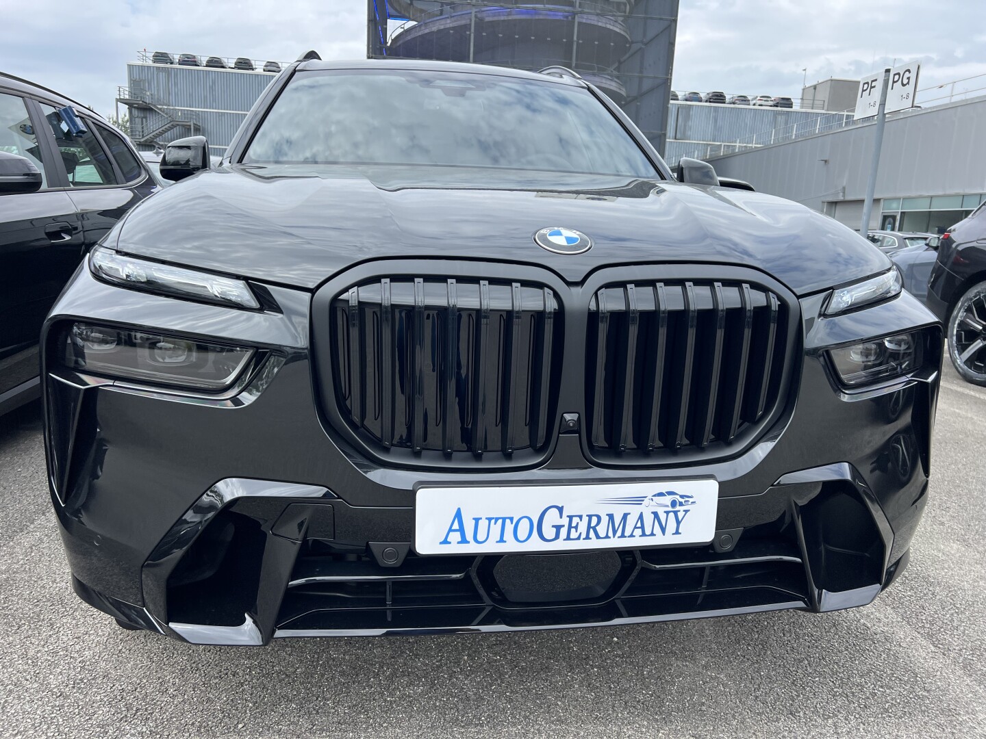 BMW X7 xDrive 40d M-Sport Pro Black-Paket Individual З Німеччини (128178)