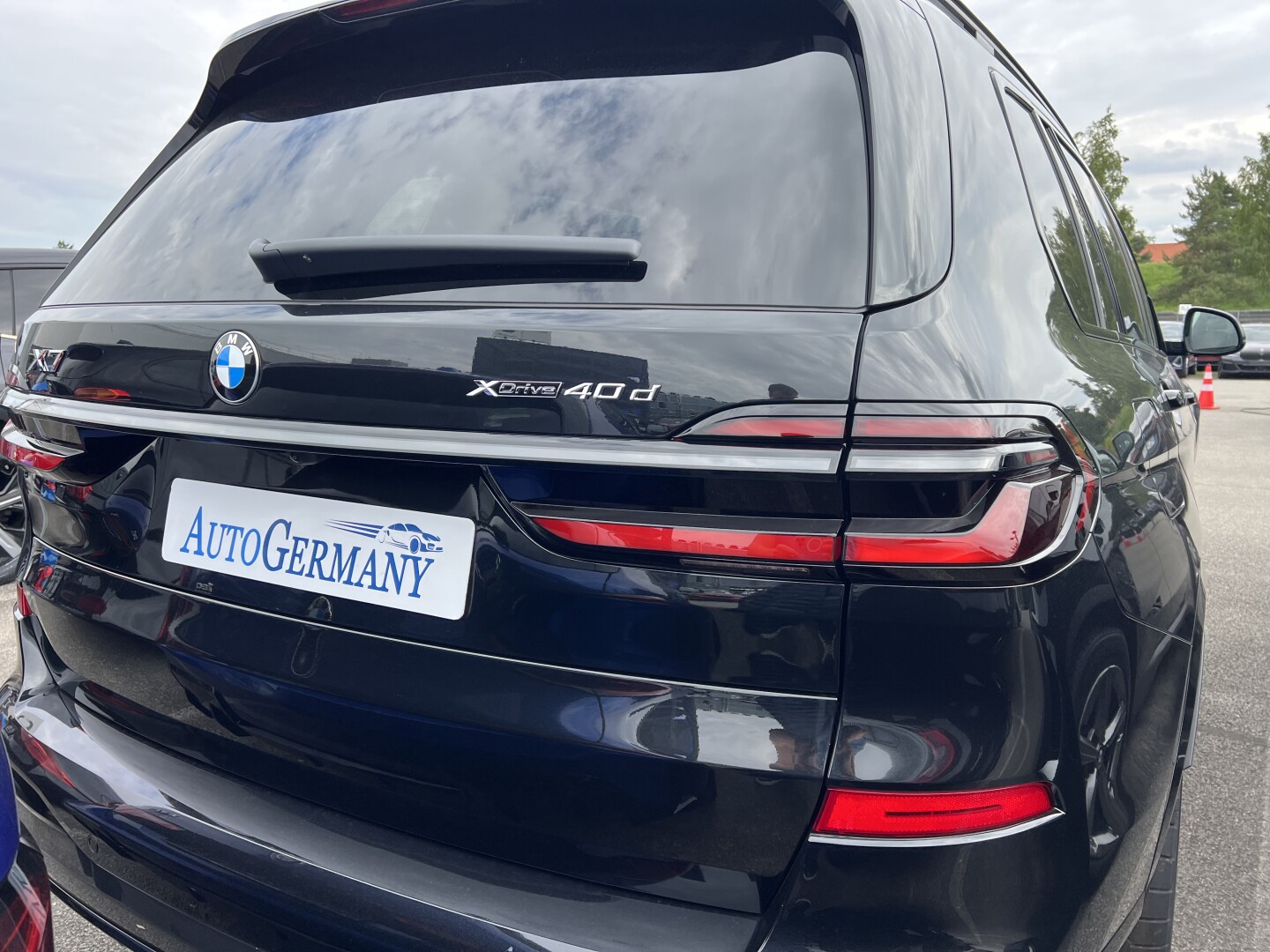 BMW X7 xDrive 40d M-Sport Pro Black-Paket Individual З Німеччини (128156)