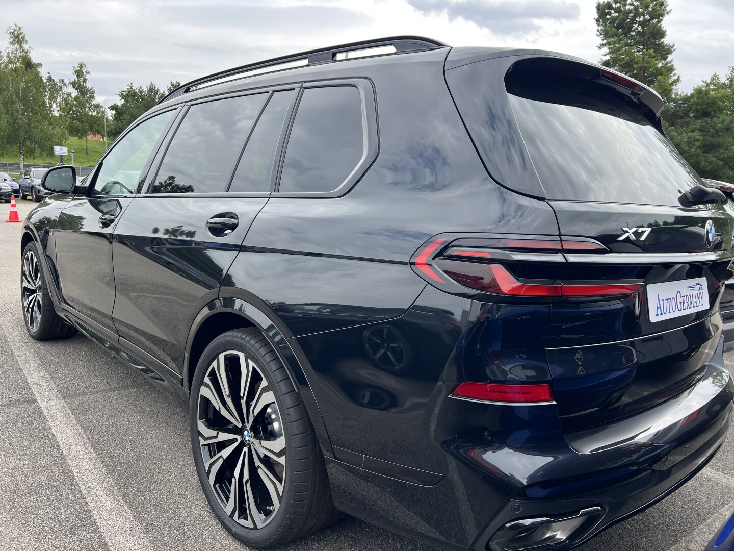 BMW X7 xDrive 40d M-Sport Pro Black-Paket Individual З Німеччини (128155)