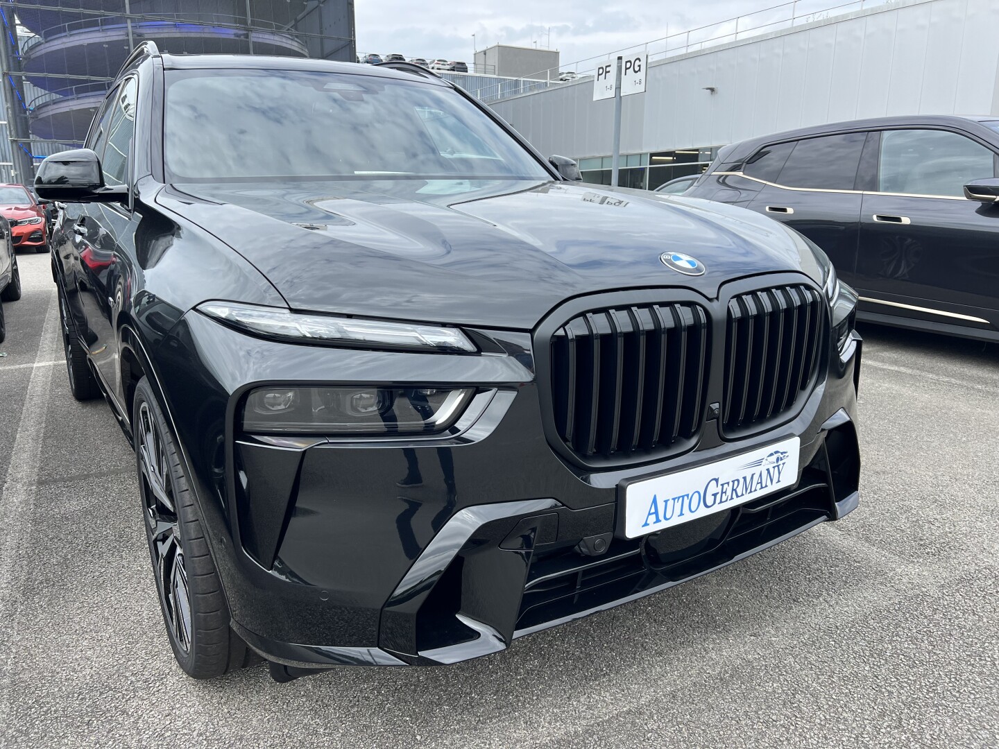 BMW X7 xDrive 40d M-Sport Pro Black-Paket Individual З Німеччини (128181)