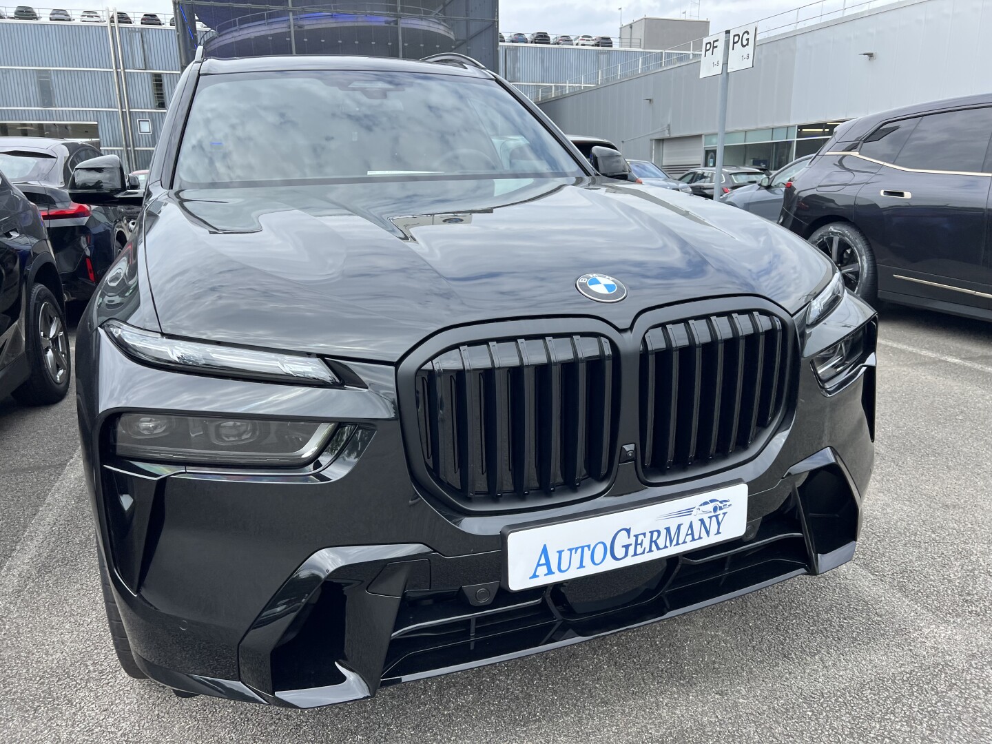 BMW X7 xDrive 40d M-Sport Pro Black-Paket Individual З Німеччини (128179)
