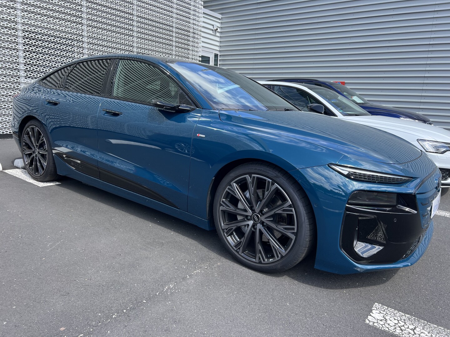 Audi A6 e-tron S-Line Sportback Edition Performance З Німеччини (128237)