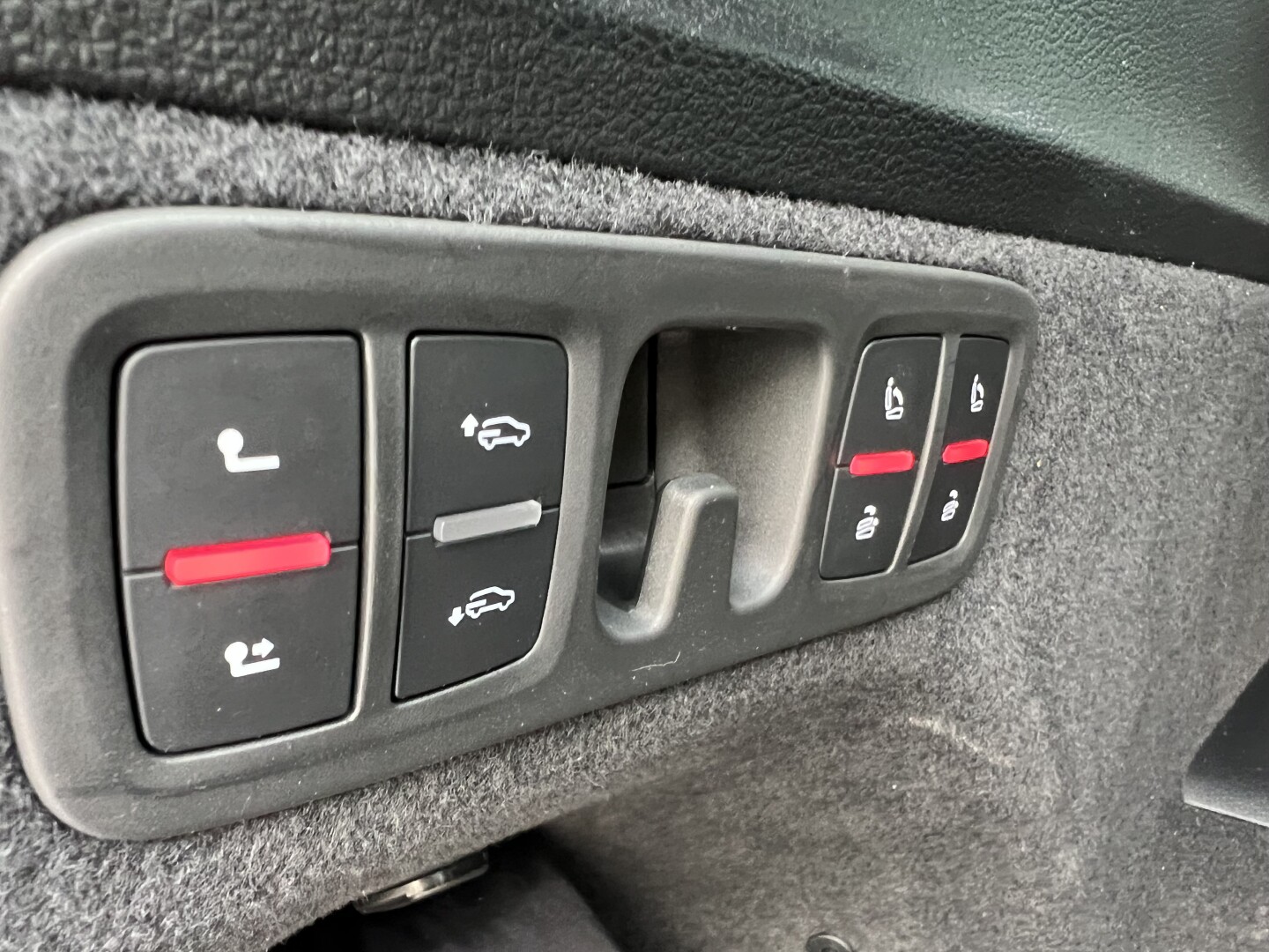 Audi SQ7 4.0TDI Keramik Carbon Night-Vision Laser B&O 7-Set З Німеччини (128517)