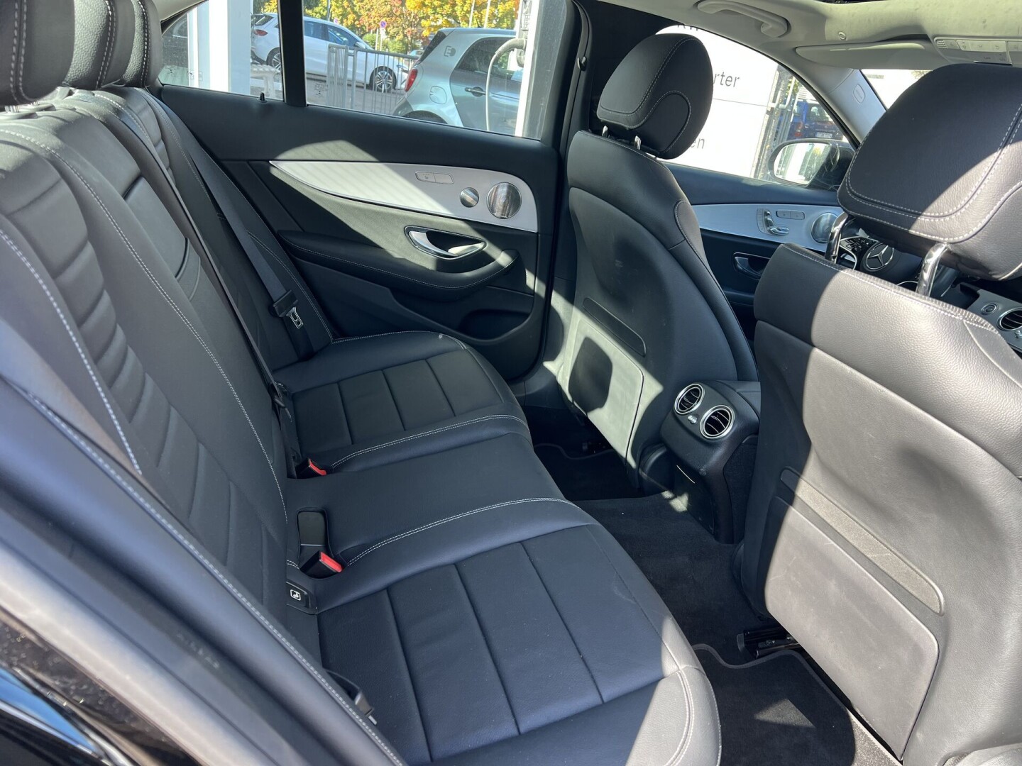 Mercedes-Benz E300de 4Matic 306PS AMG Hybrid З Німеччини (129122)