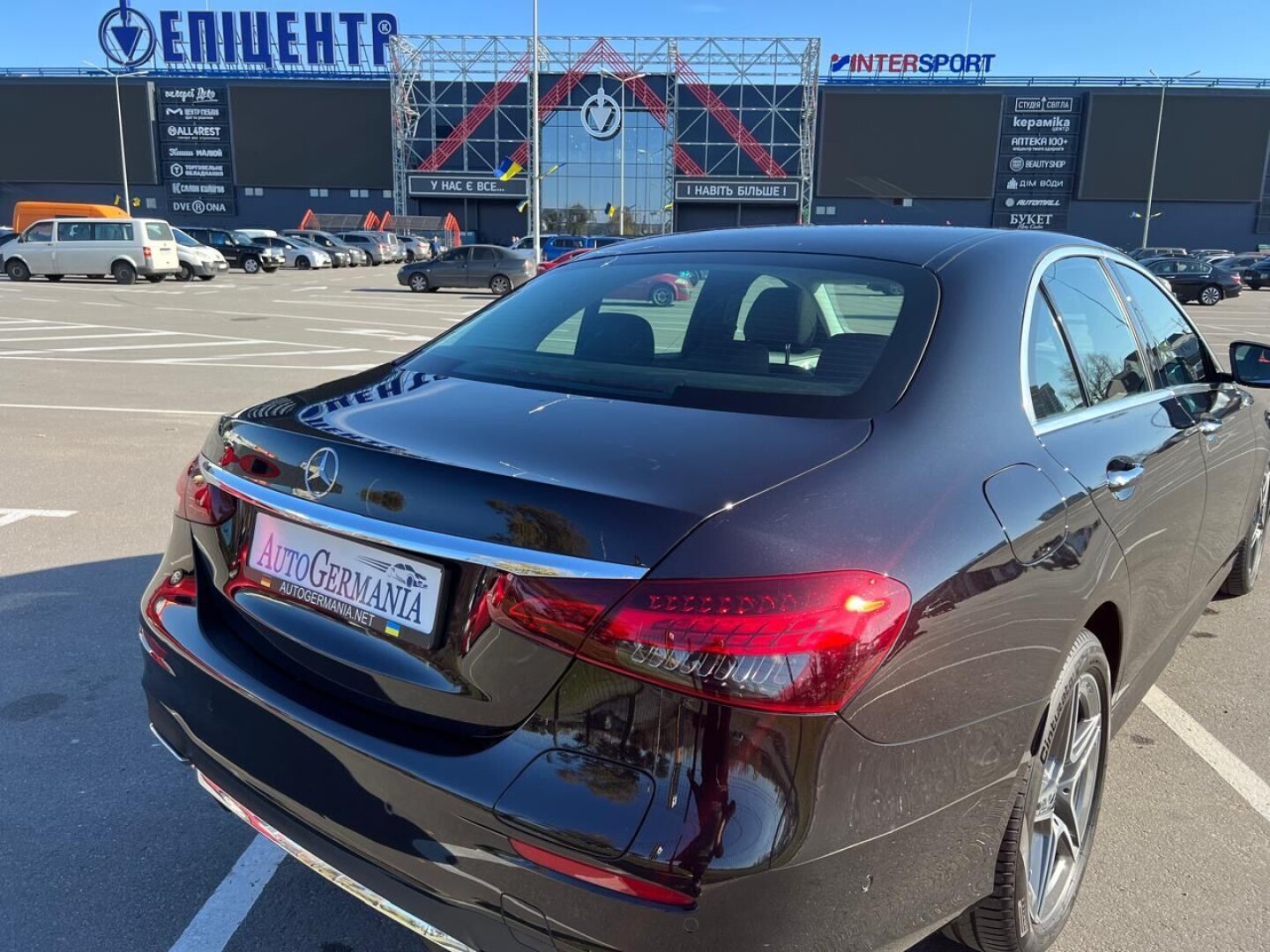 Mercedes-Benz E300de 4Matic 306PS AMG Hybrid З Німеччини (129090)