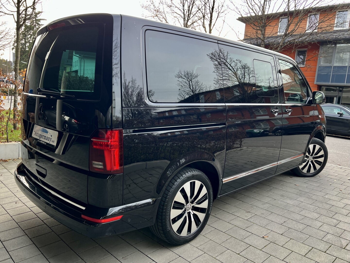 VW T6.1 Multivan 2.0TDI 204PS 4Motion DSG Highline LED З Німеччини (129451)