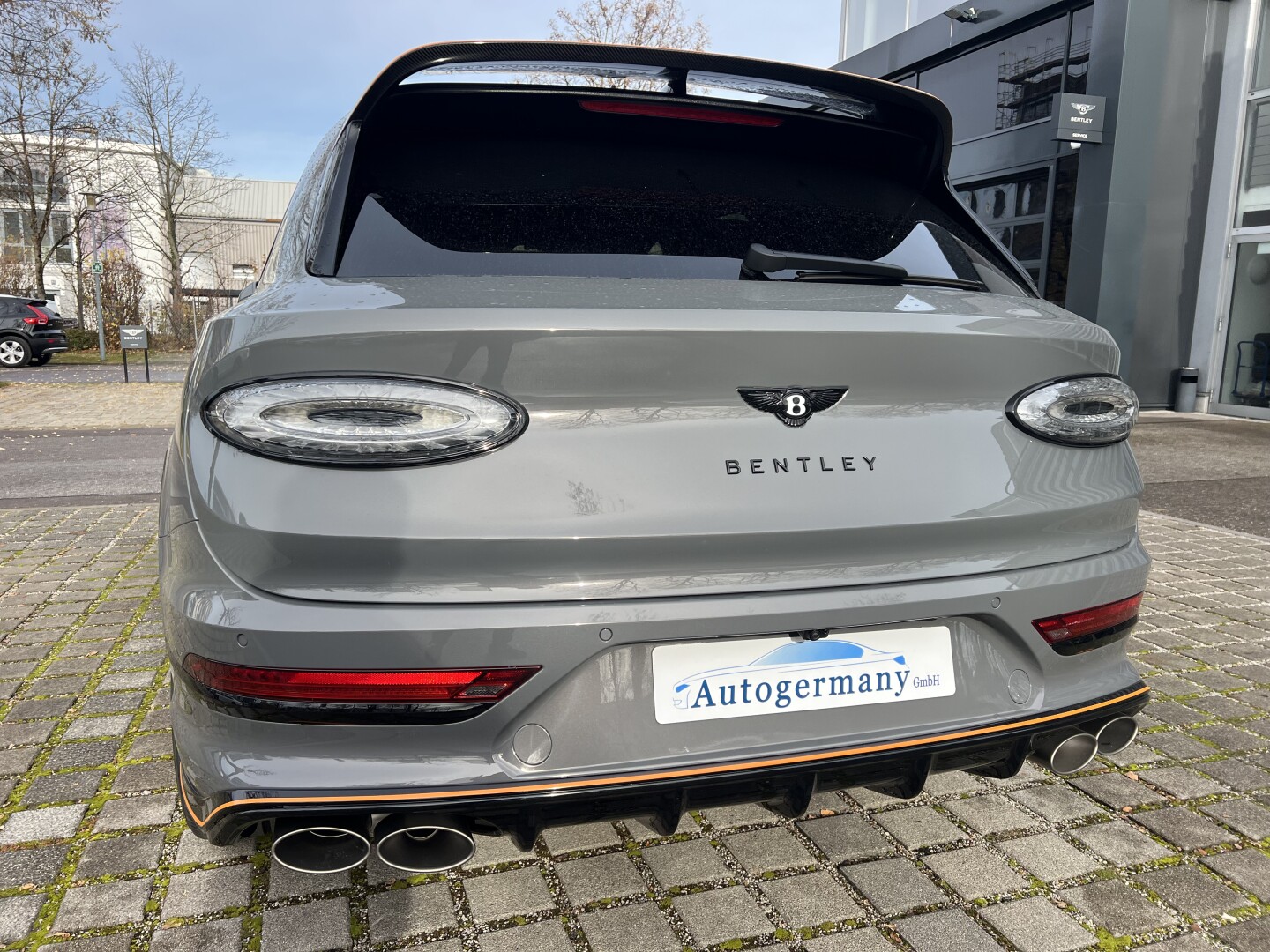 Bentley Bentayga Speed 650PS Black-Orange Paket З Німеччини (129475)