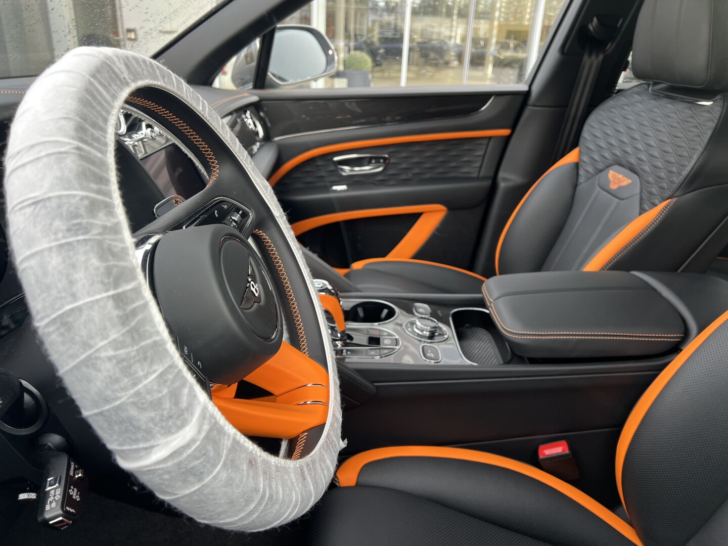 Bentley Bentayga Speed 650PS Black-Orange Paket З Німеччини (129465)