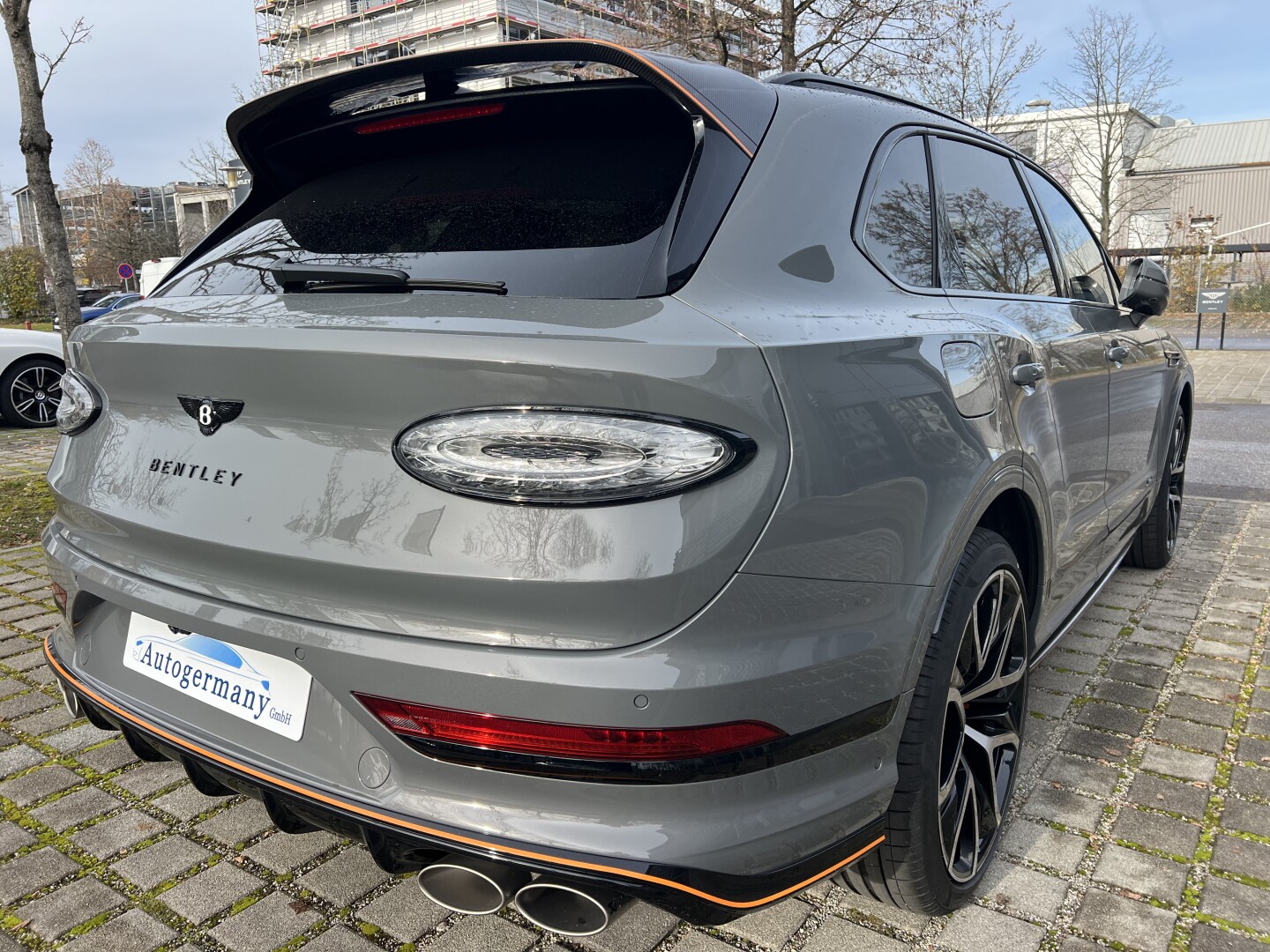 Bentley Bentayga Speed 650PS Black-Orange Paket З Німеччини (129471)