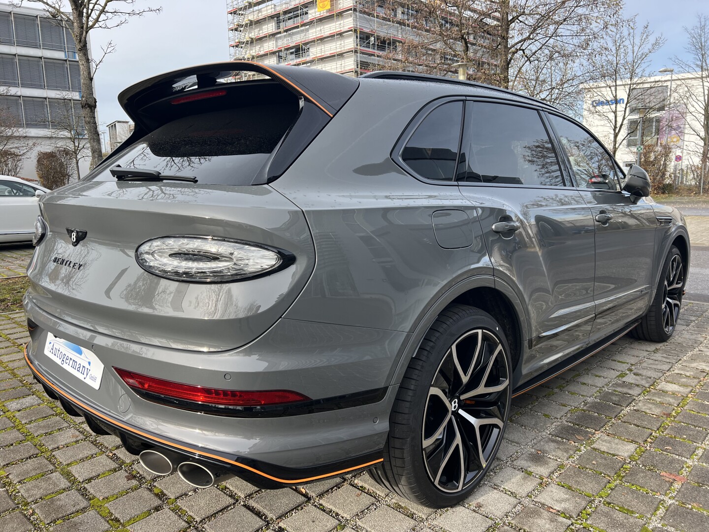 Bentley Bentayga Speed 650PS Black-Orange Paket З Німеччини (129470)