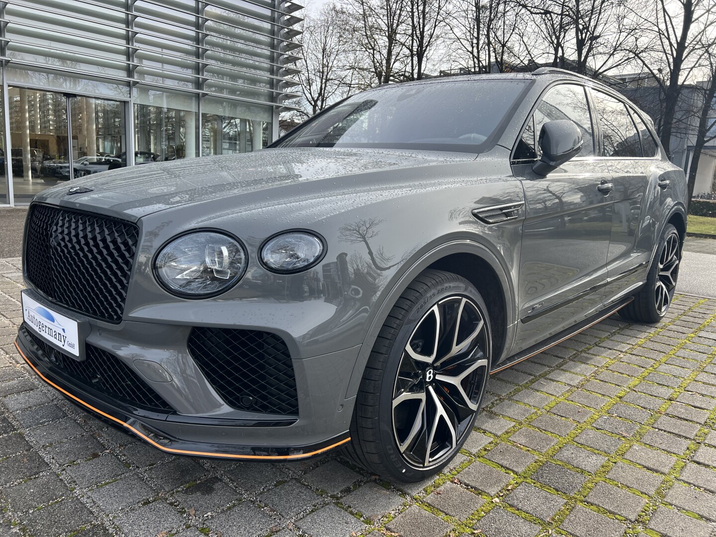 Bentley Bentayga Speed 650PS Black-Orange Paket З Німеччини (129487)