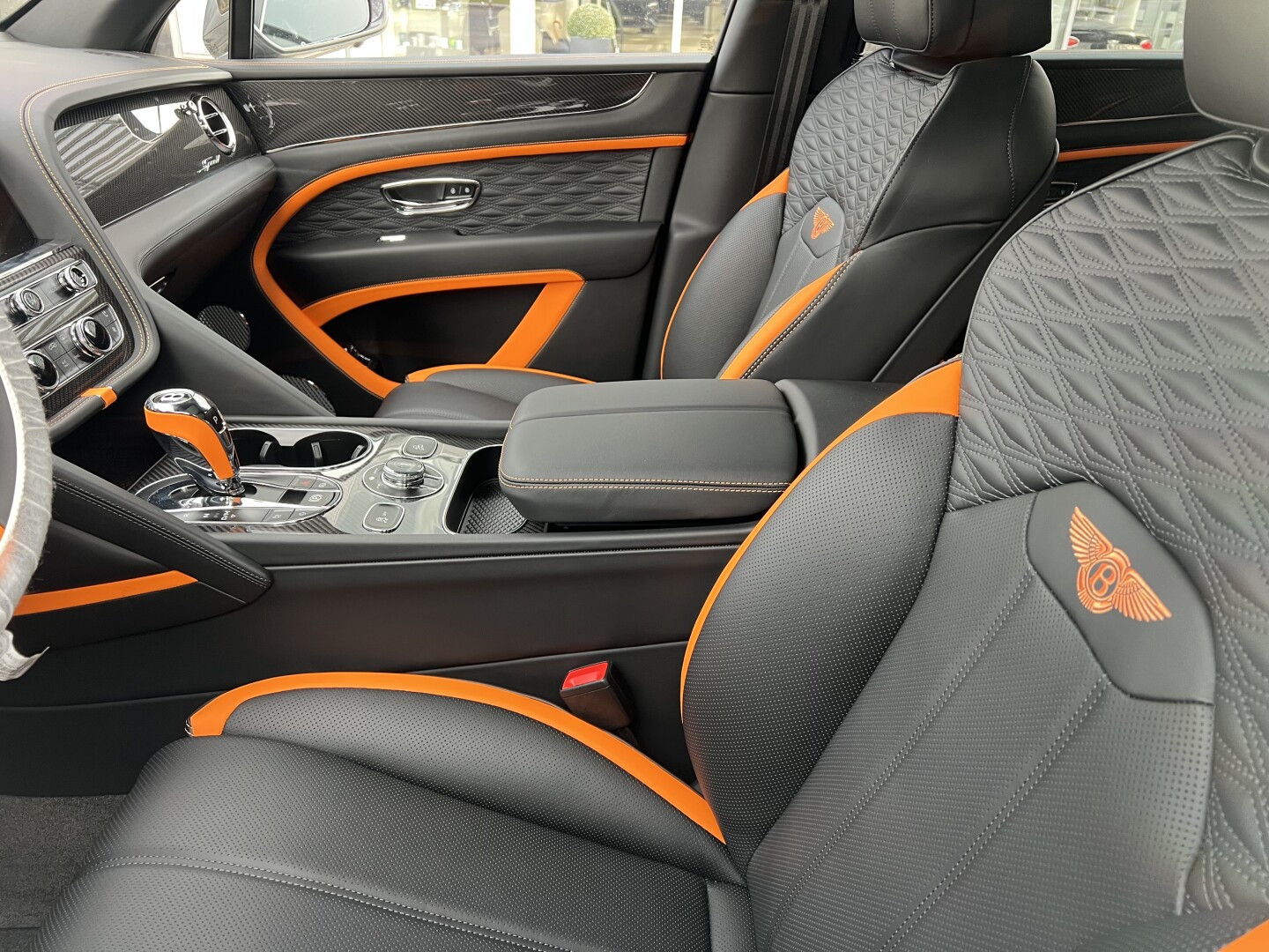 Bentley Bentayga Speed 650PS Black-Orange Paket З Німеччини (129468)