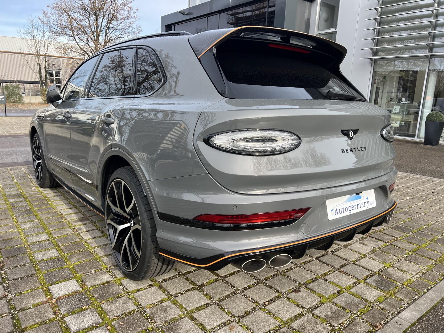 Bentley Bentayga Speed 650PS Black-Orange Paket З Німеччини (129478)