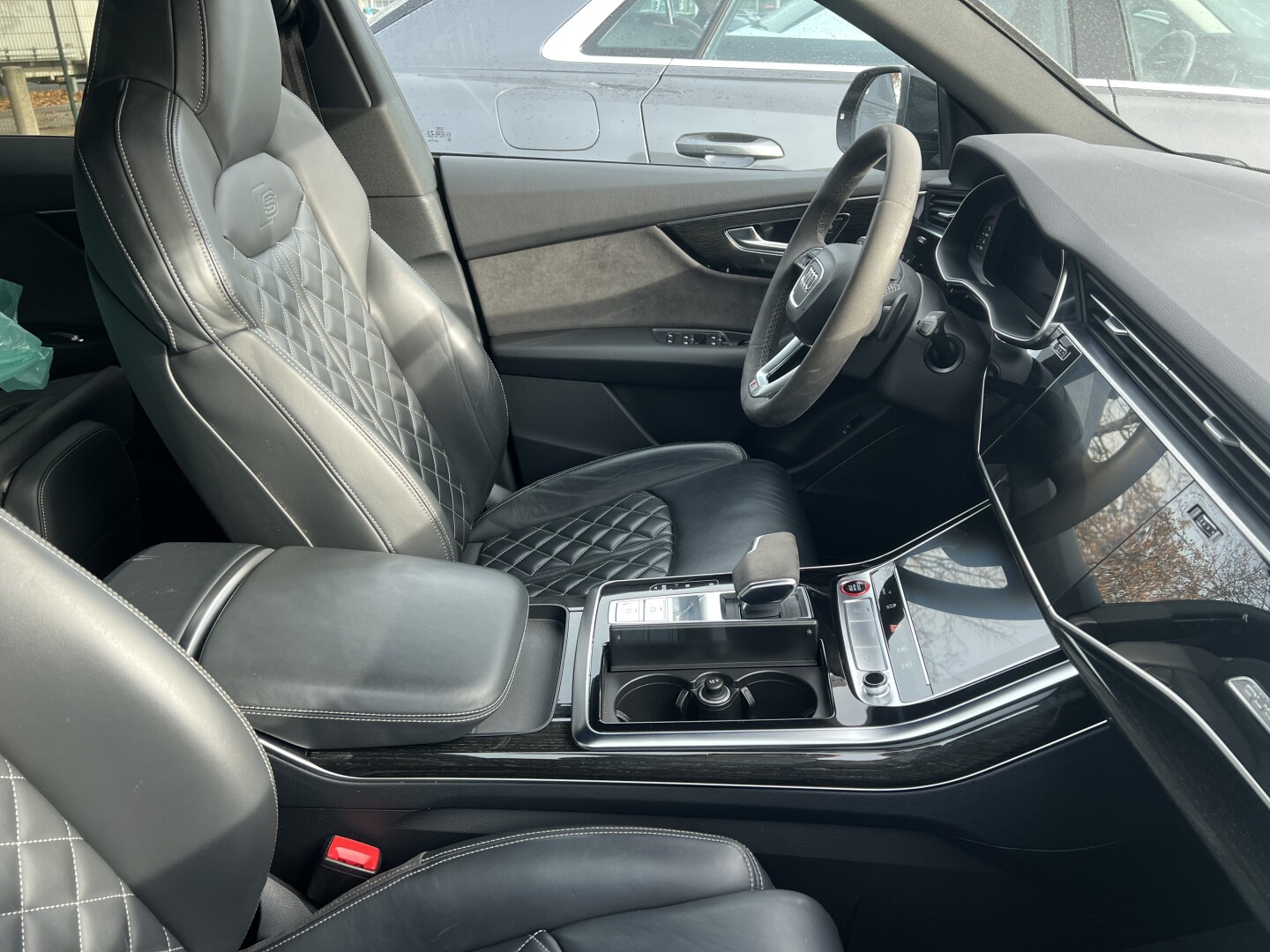 Audi SQ8 4.0TDI Quattro Black-Paket HDMatrix З Німеччини (129521)