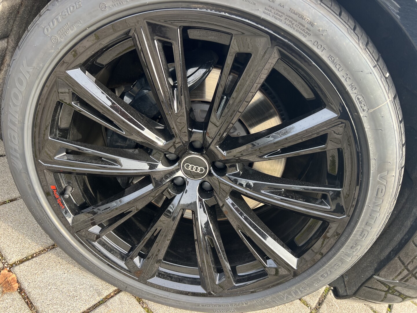 Audi SQ8 4.0TDI Quattro Black-Paket HDMatrix З Німеччини (129535)