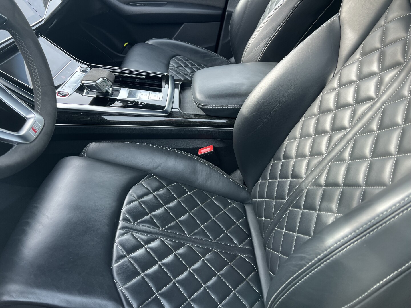 Audi SQ8 4.0TDI Quattro Black-Paket HDMatrix З Німеччини (129533)