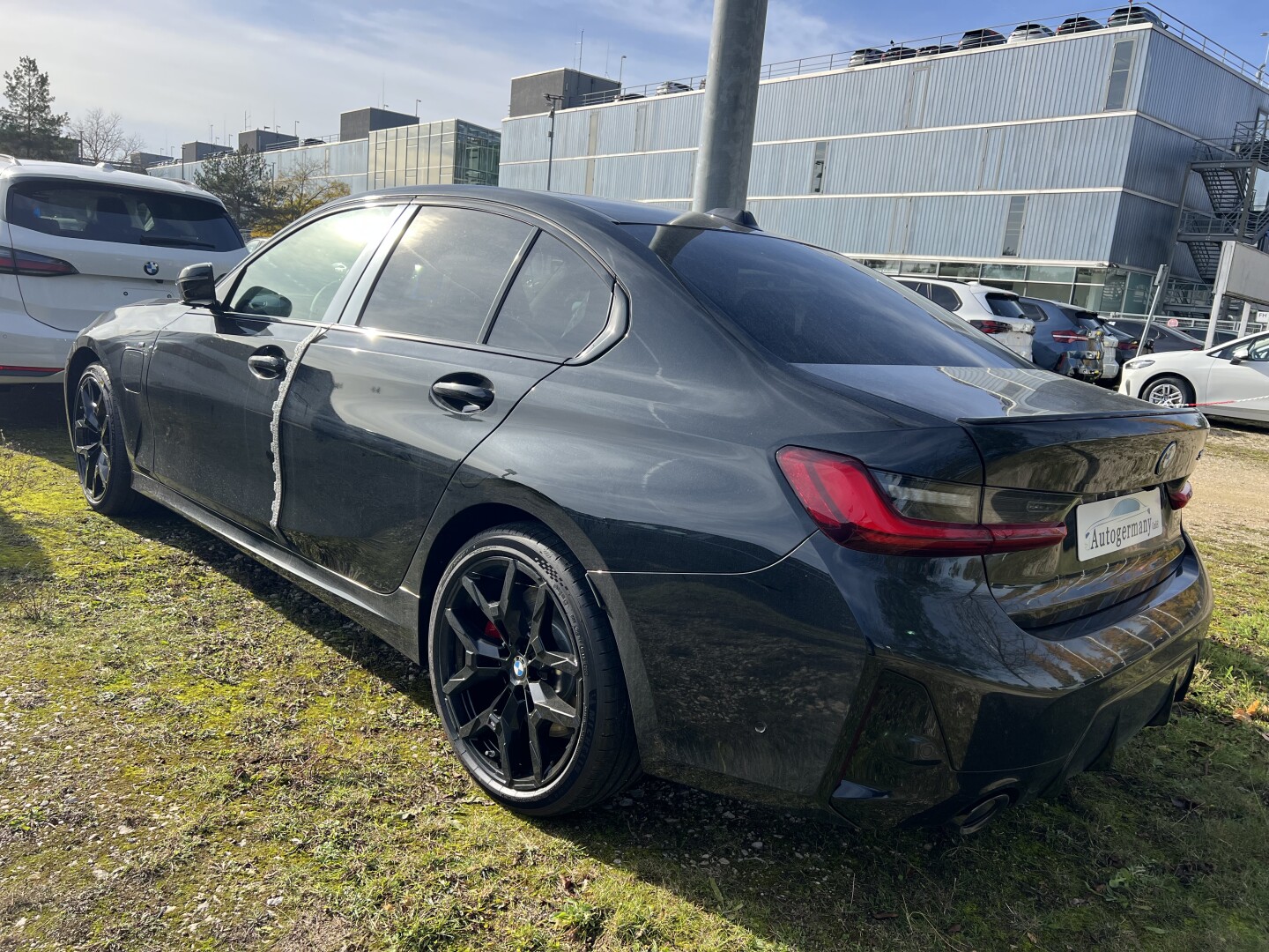 BMW 330e xDrive 292PS Hybrid M-Sport Black Paket З Німеччини (129559)