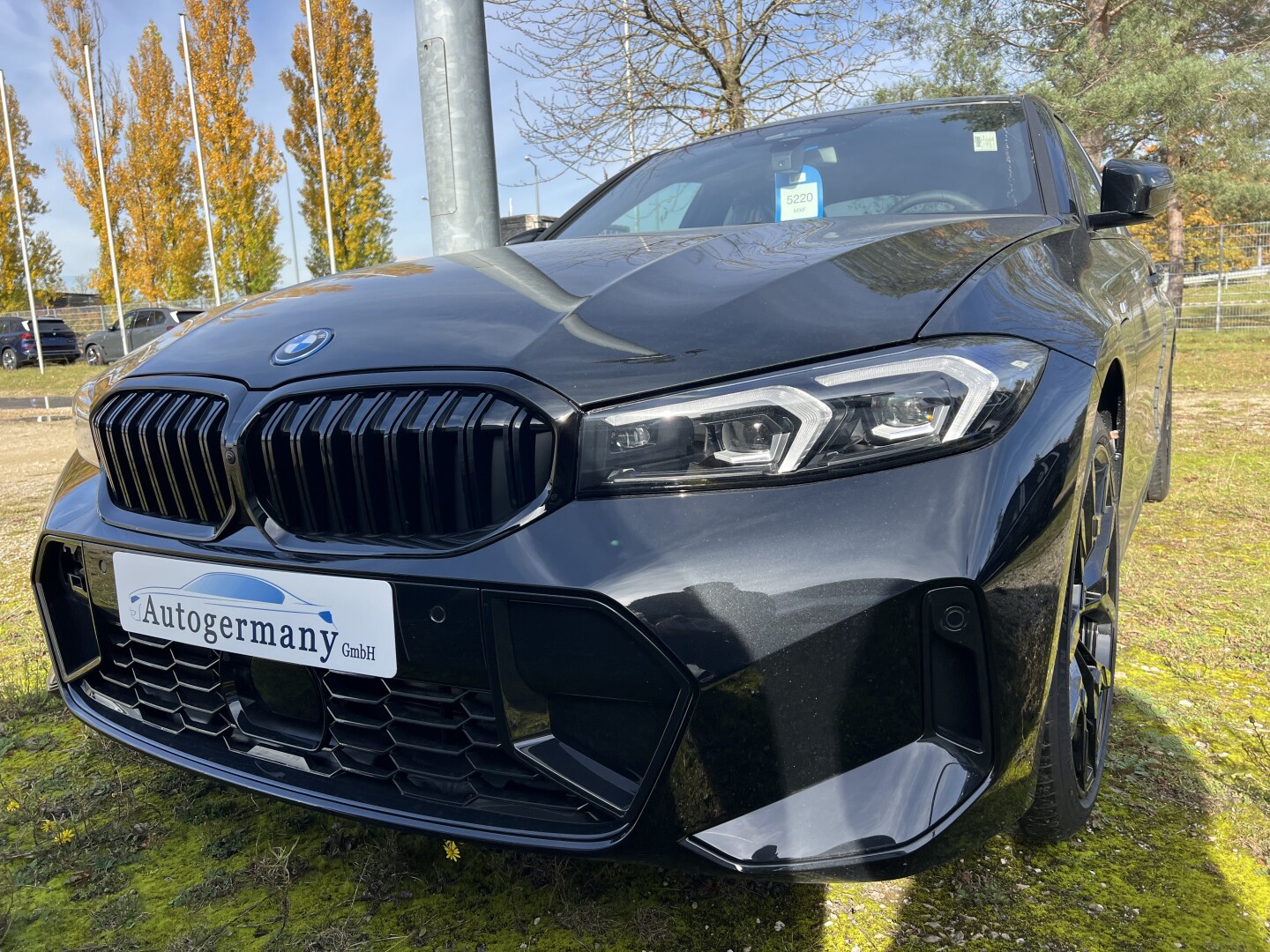 BMW 330e xDrive 292PS Hybrid M-Sport Black Paket З Німеччини (129574)