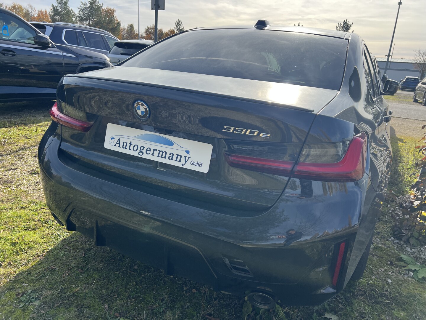 BMW 330e xDrive 292PS Hybrid M-Sport Black Paket З Німеччини (129564)