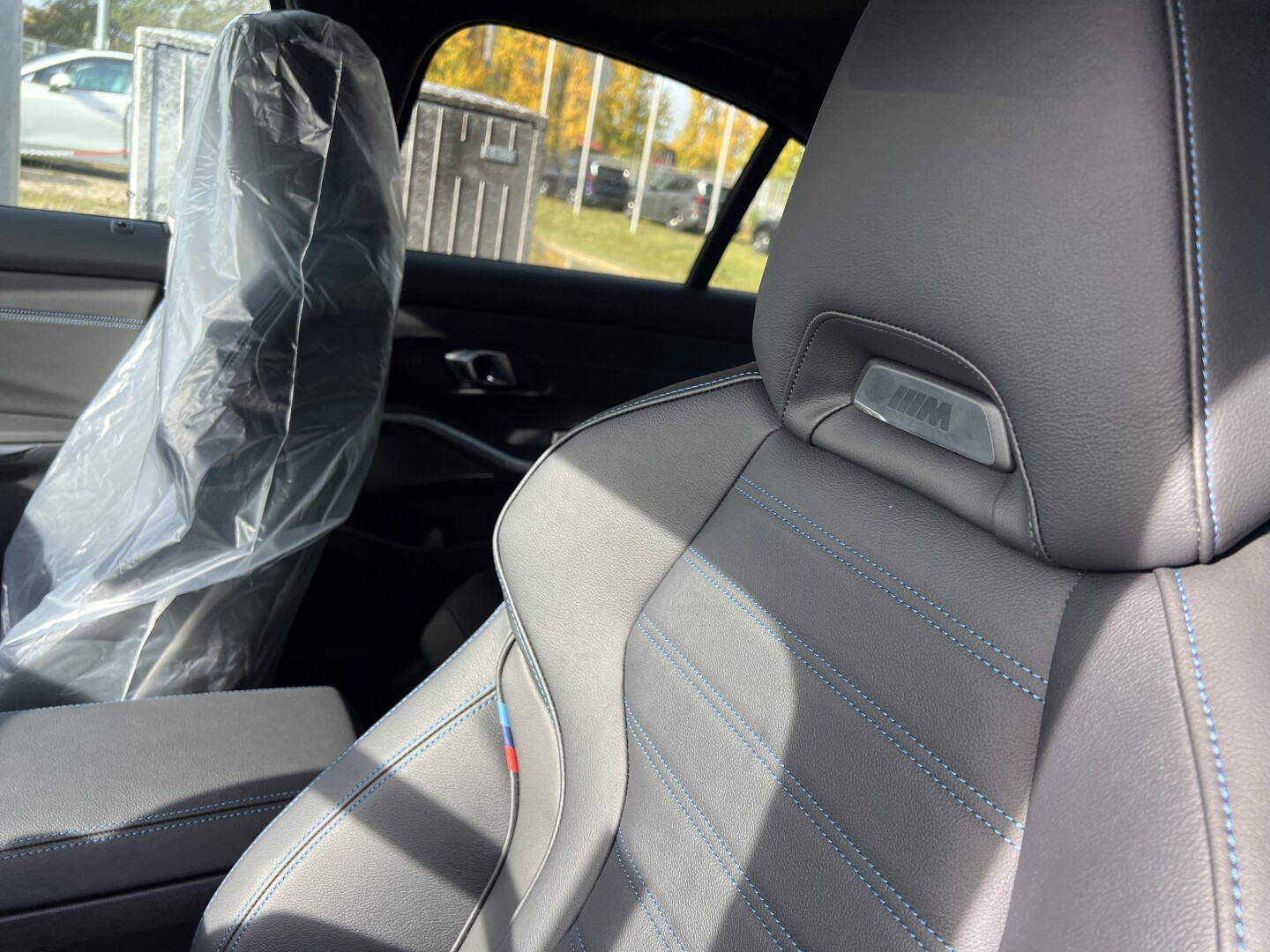 BMW 330e xDrive 292PS Hybrid M-Sport Black Paket З Німеччини (129545)