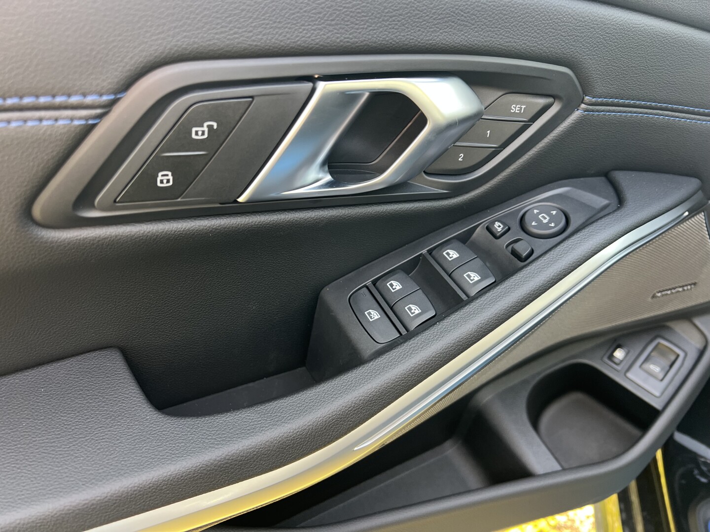 BMW 330e xDrive 292PS Hybrid M-Sport Black Paket З Німеччини (129551)