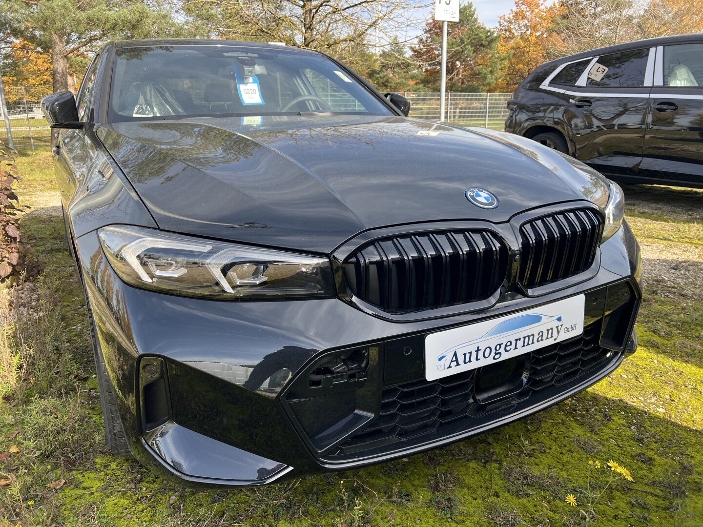 BMW 330e xDrive 292PS Hybrid M-Sport Black Paket З Німеччини (129577)
