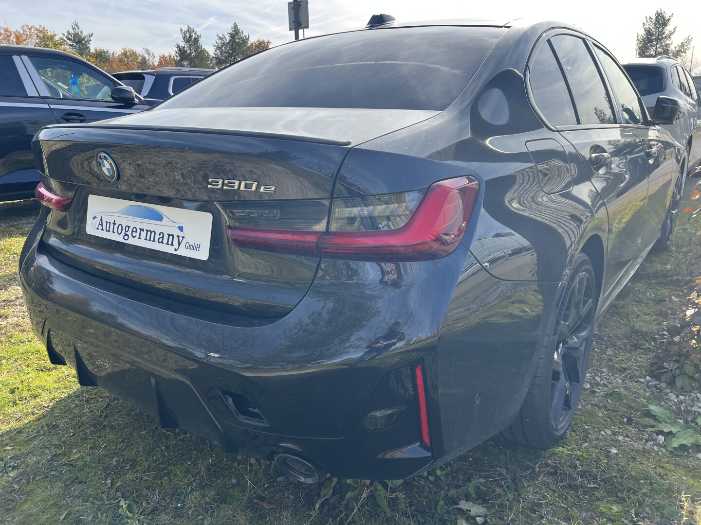 BMW 330e xDrive 292PS Hybrid M-Sport Black Paket З Німеччини (129566)