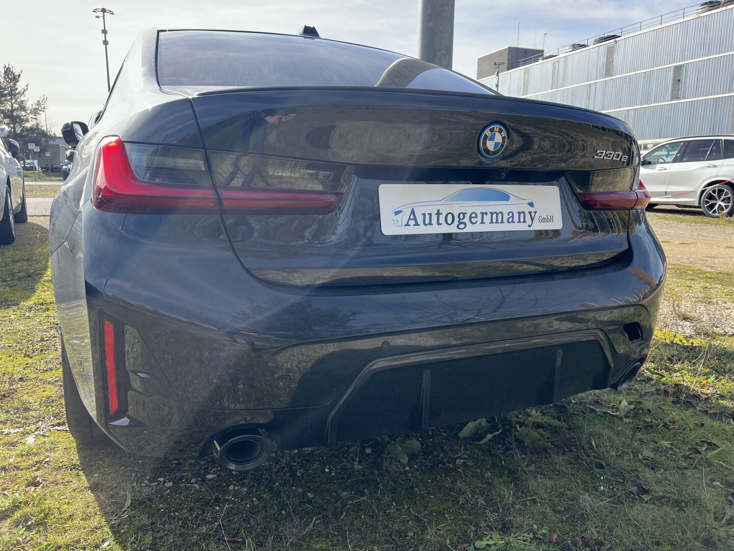 BMW 330e xDrive 292PS Hybrid M-Sport Black Paket З Німеччини (129560)