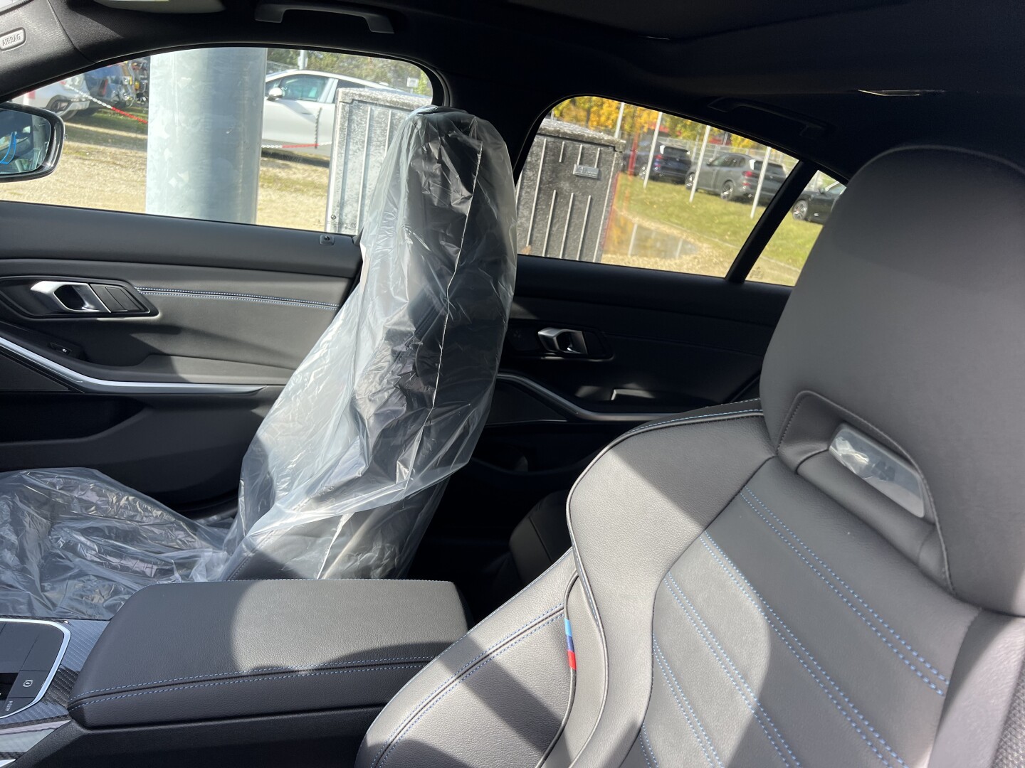 BMW 330e xDrive 292PS Hybrid M-Sport Black Paket З Німеччини (129556)