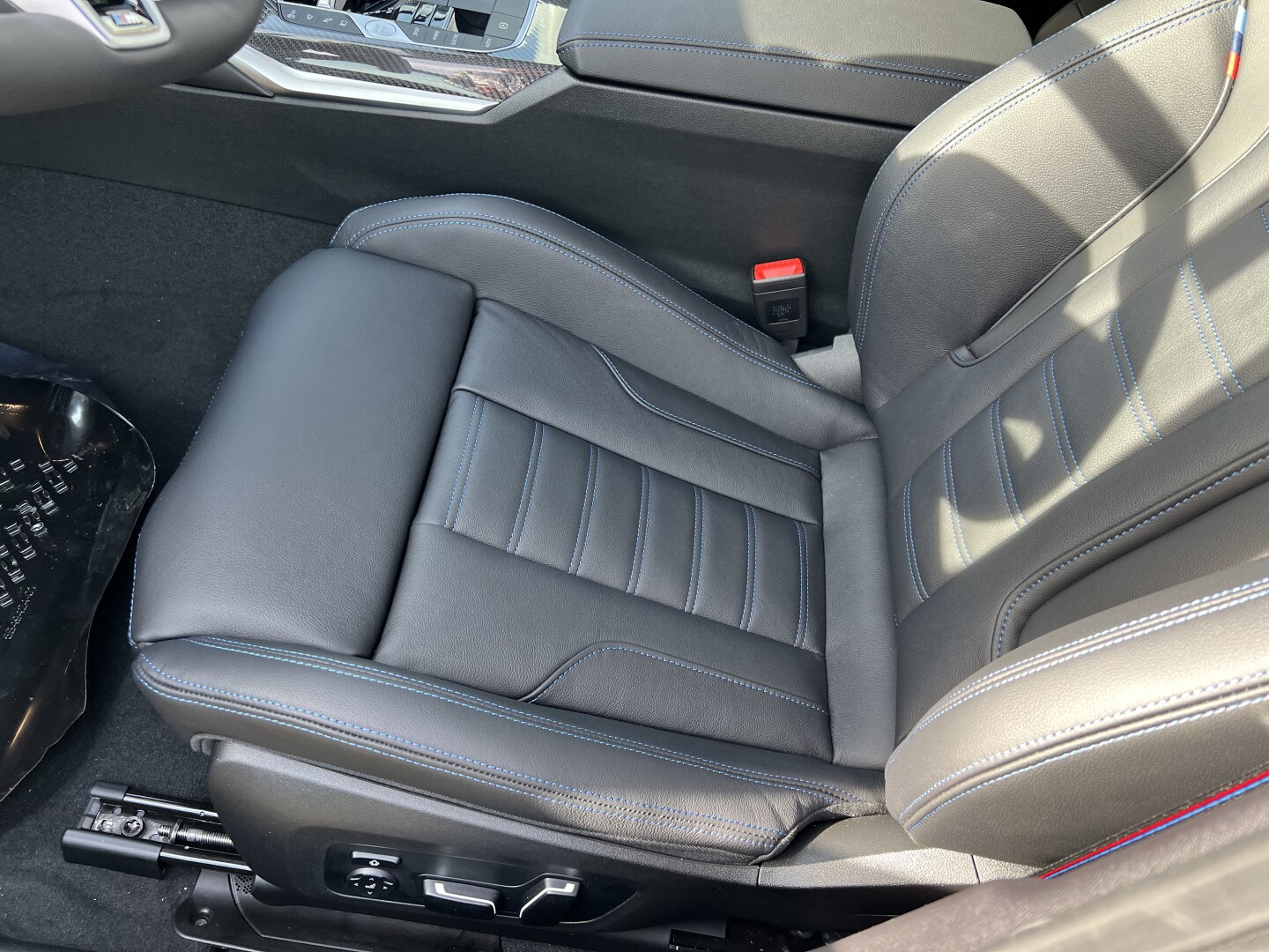 BMW 330e xDrive 292PS Hybrid M-Sport Black Paket З Німеччини (129546)