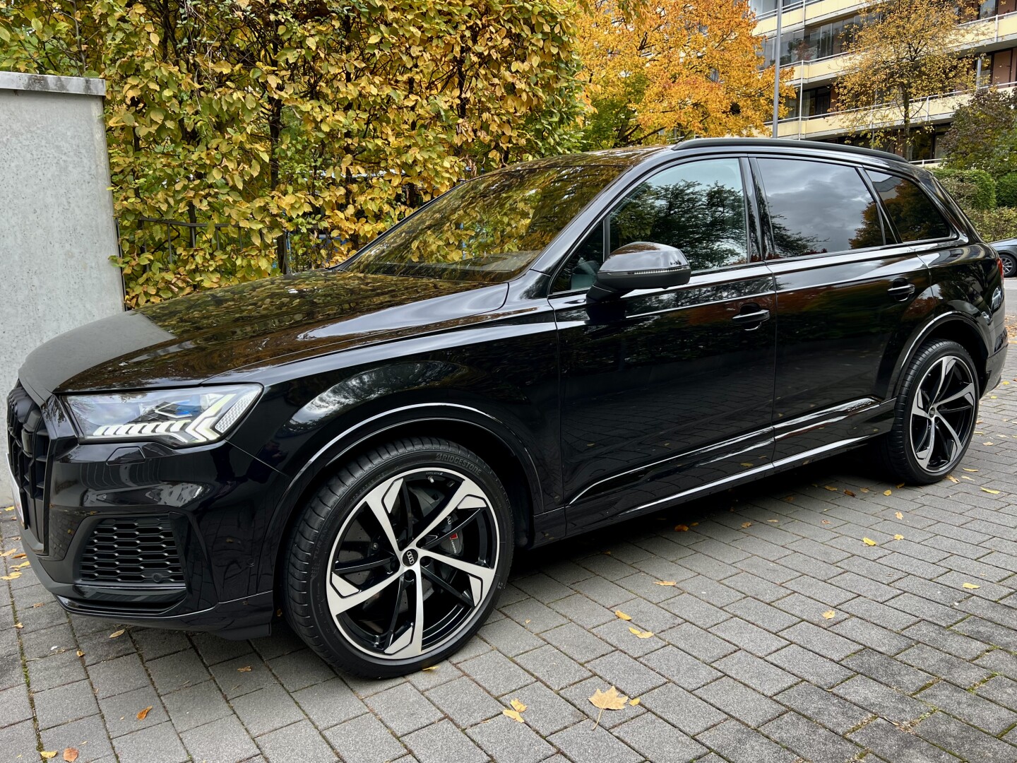 Audi SQ7 4.0TDI 435PS Black-Paket Ceramic-Brakes Matrix З Німеччини (129629)