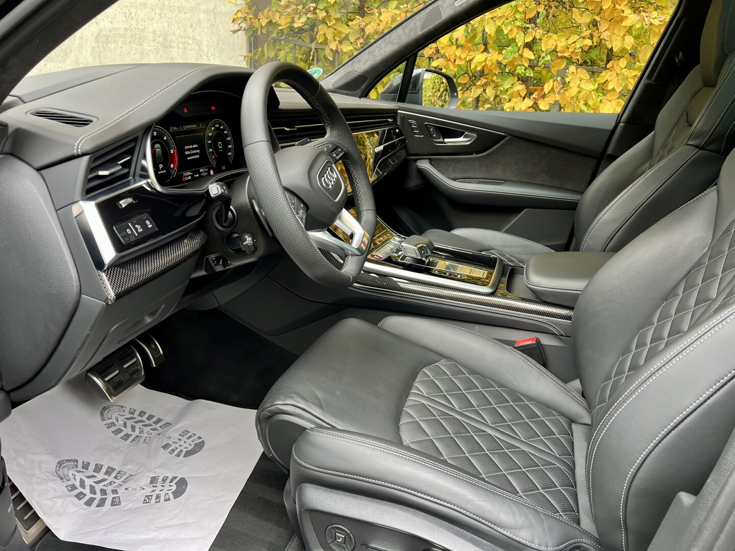 Audi SQ7 4.0TDI 435PS Black-Paket Ceramic-Brakes Matrix З Німеччини (129618)