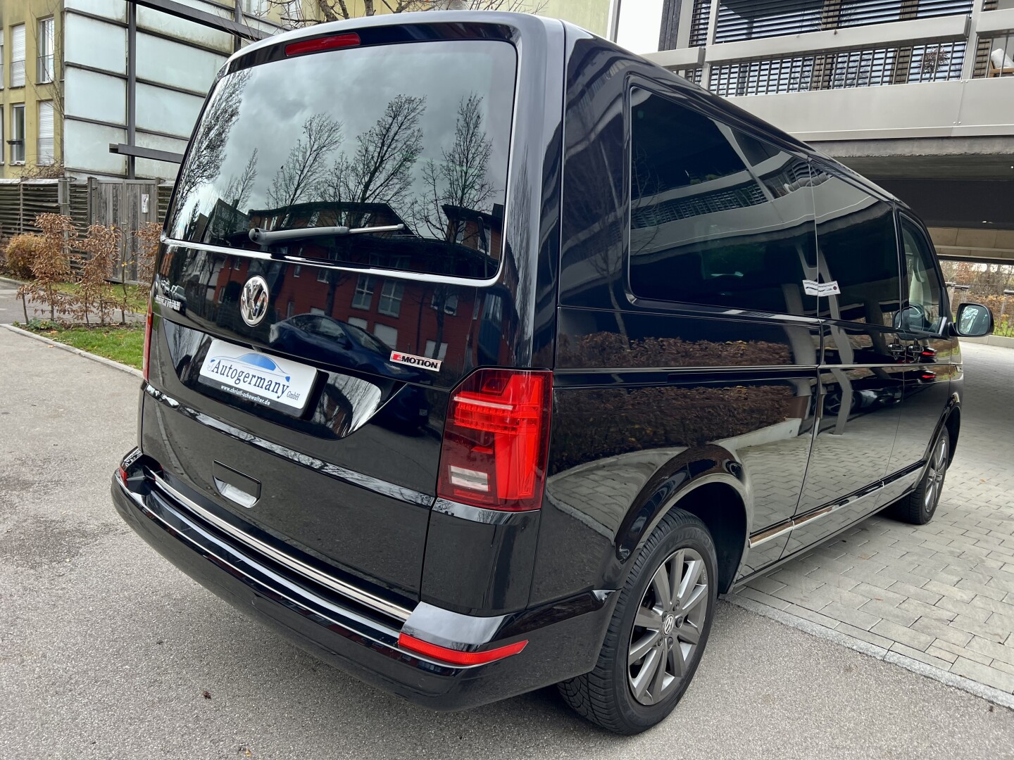 VW Multivan 2.0TDI Lang 4Motion DSG Highline LED З Німеччини (129648)