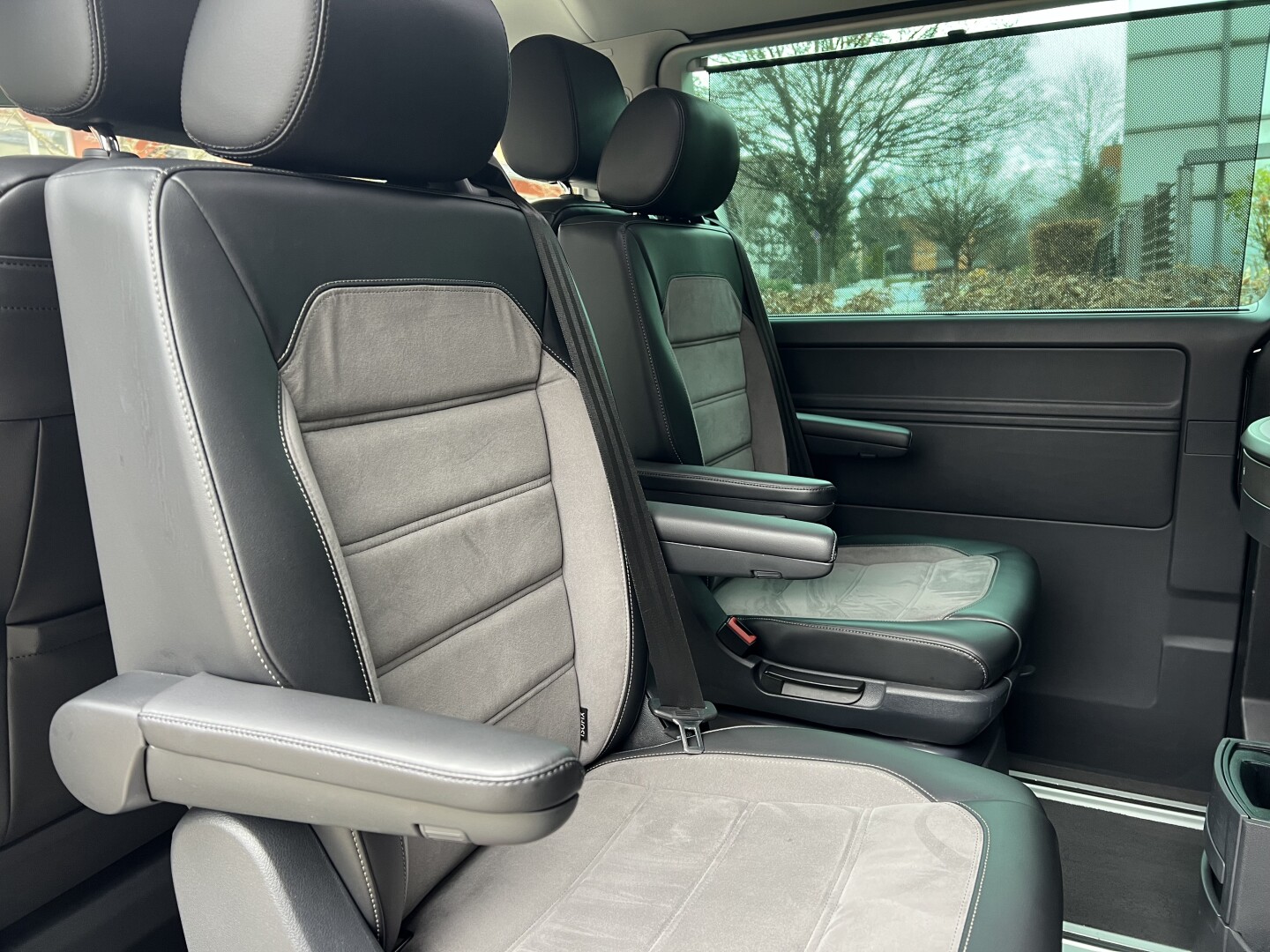 VW Multivan 2.0TDI Lang 4Motion DSG Highline LED З Німеччини (129653)