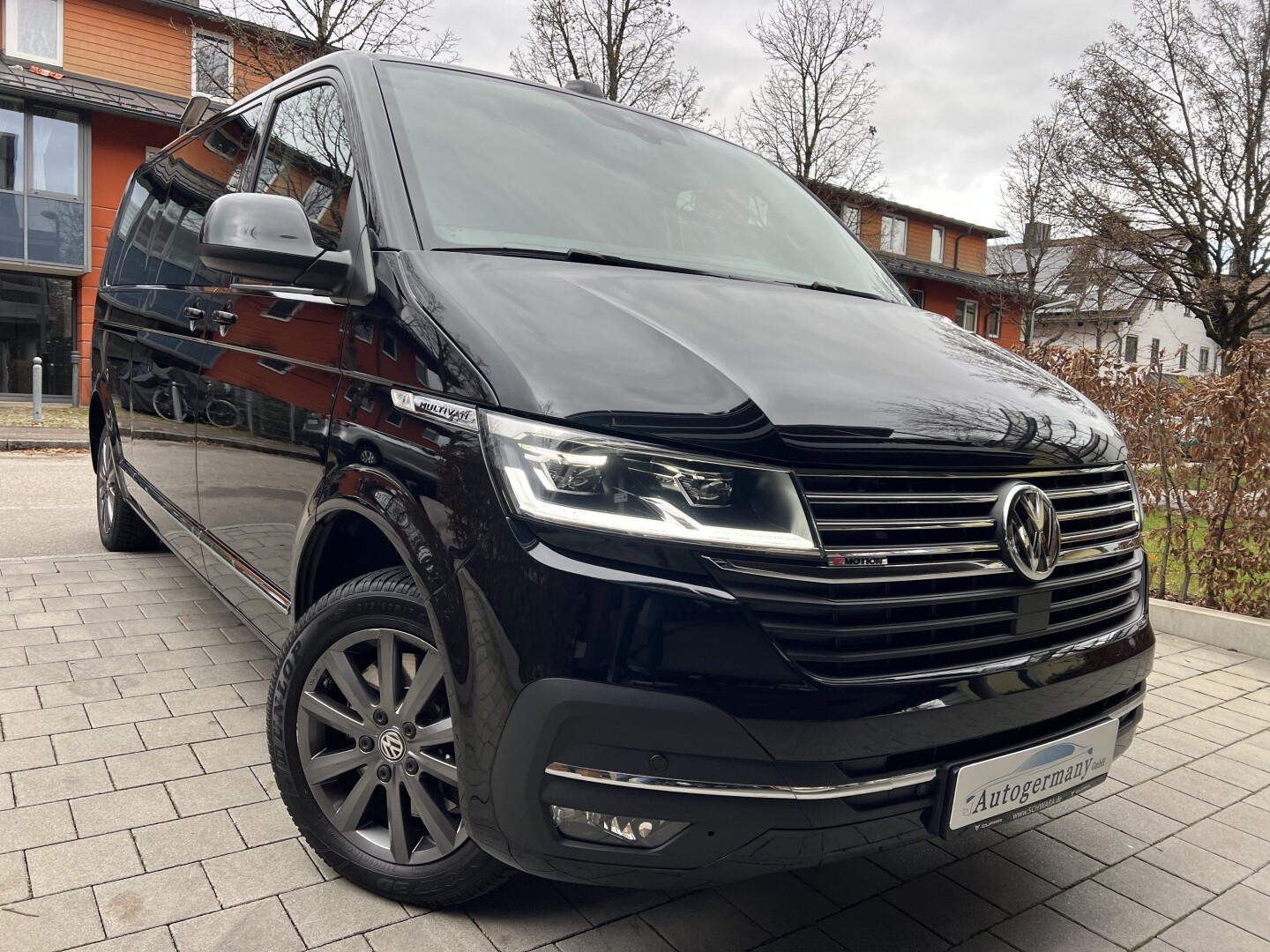 VW Multivan 2.0TDI Lang 4Motion DSG Highline LED З Німеччини (129636)