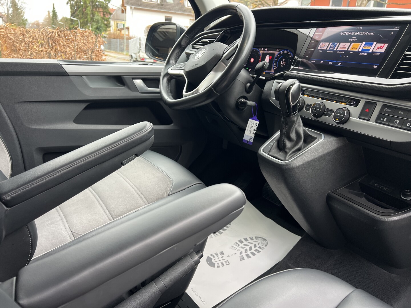 VW Multivan 2.0TDI Lang 4Motion DSG Highline LED З Німеччини (129660)