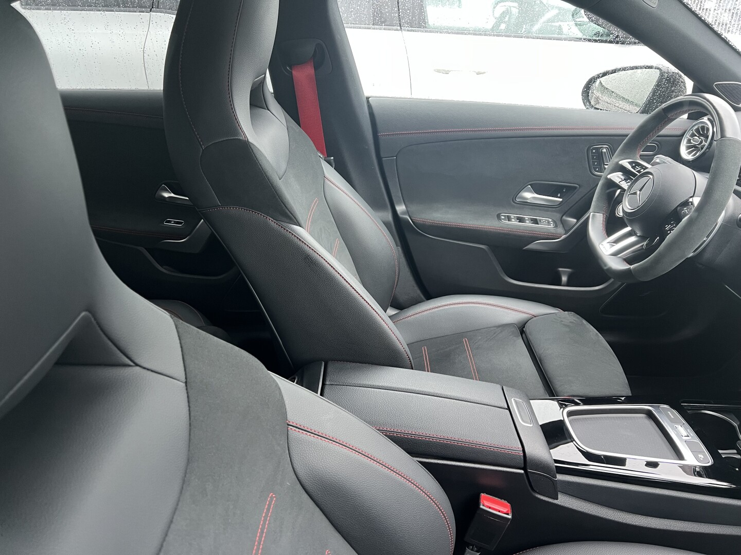 Mercedes-Benz CLA 45 S AMG  421PS 4Matic Coupe З Німеччини (129680)