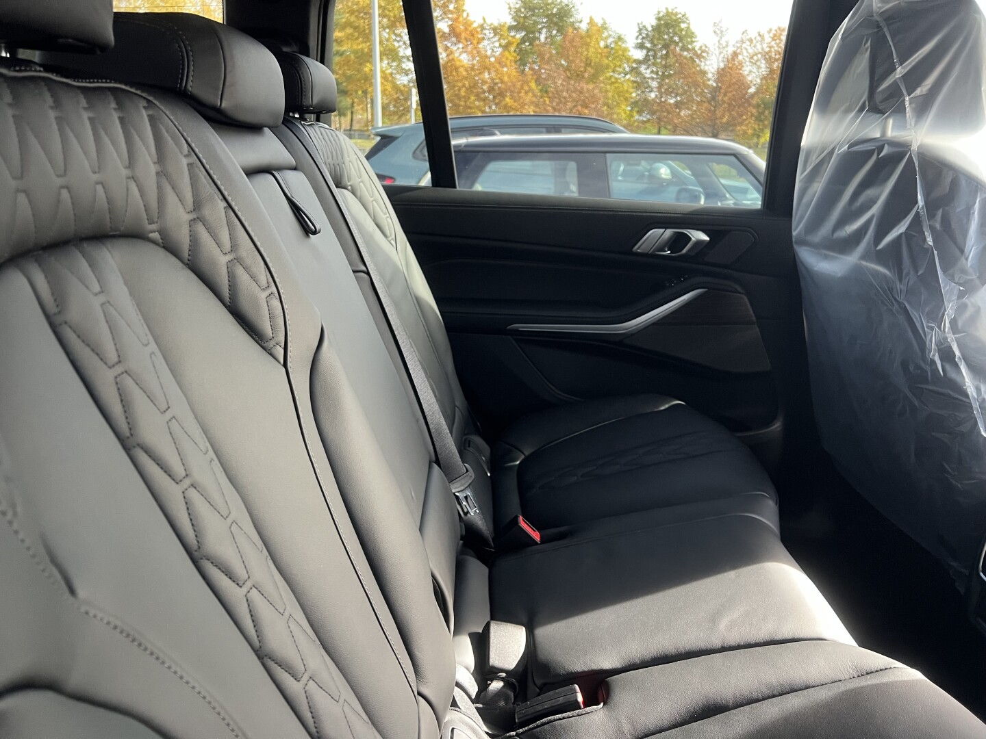 BMW X7 xDrive 40d 352PS M-Sport Pro Sky Lounge З Німеччини (129725)