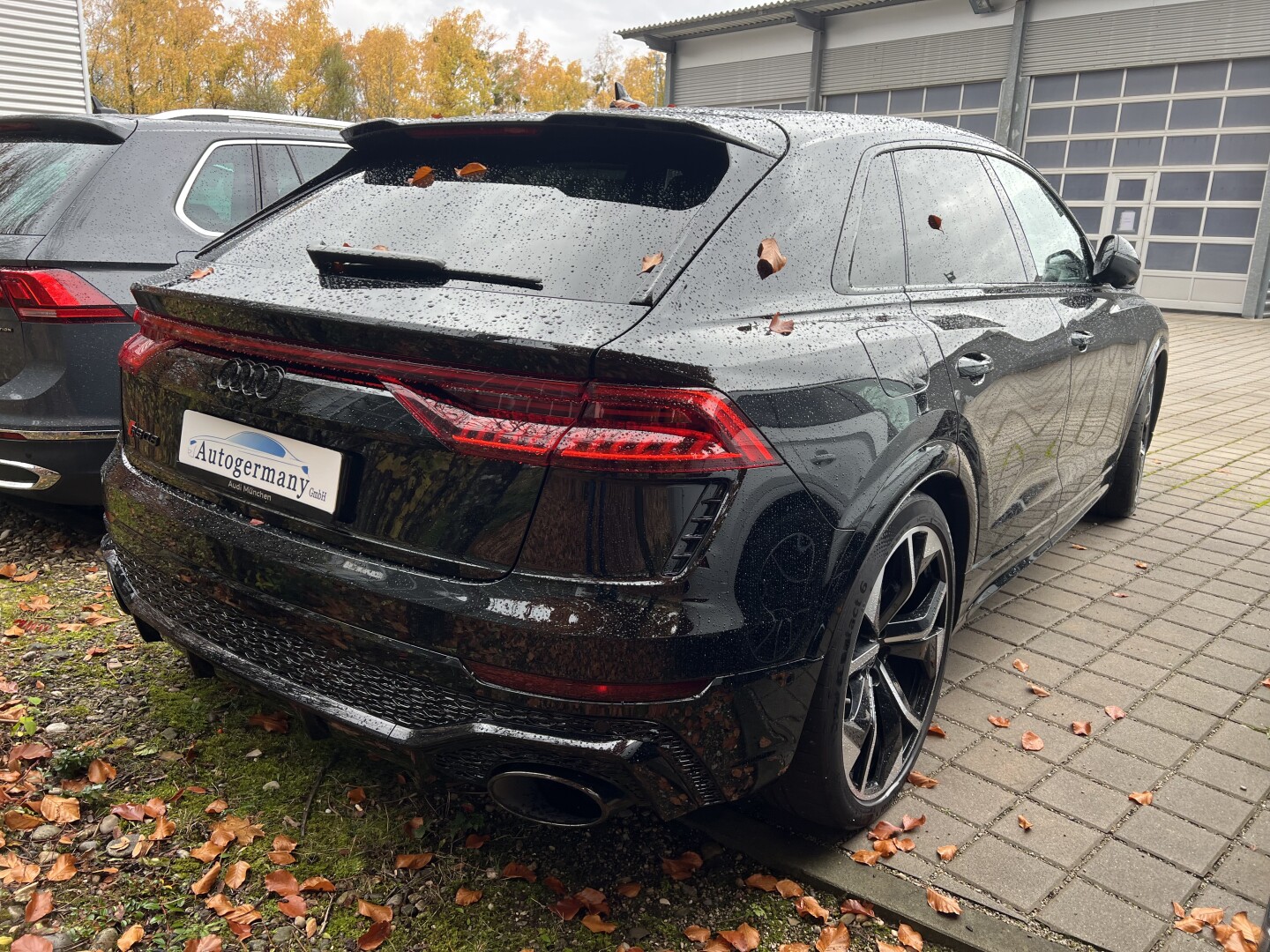 Audi RSQ8 4.0TFSI 600PS Black-Paket Individual З Німеччини (129954)