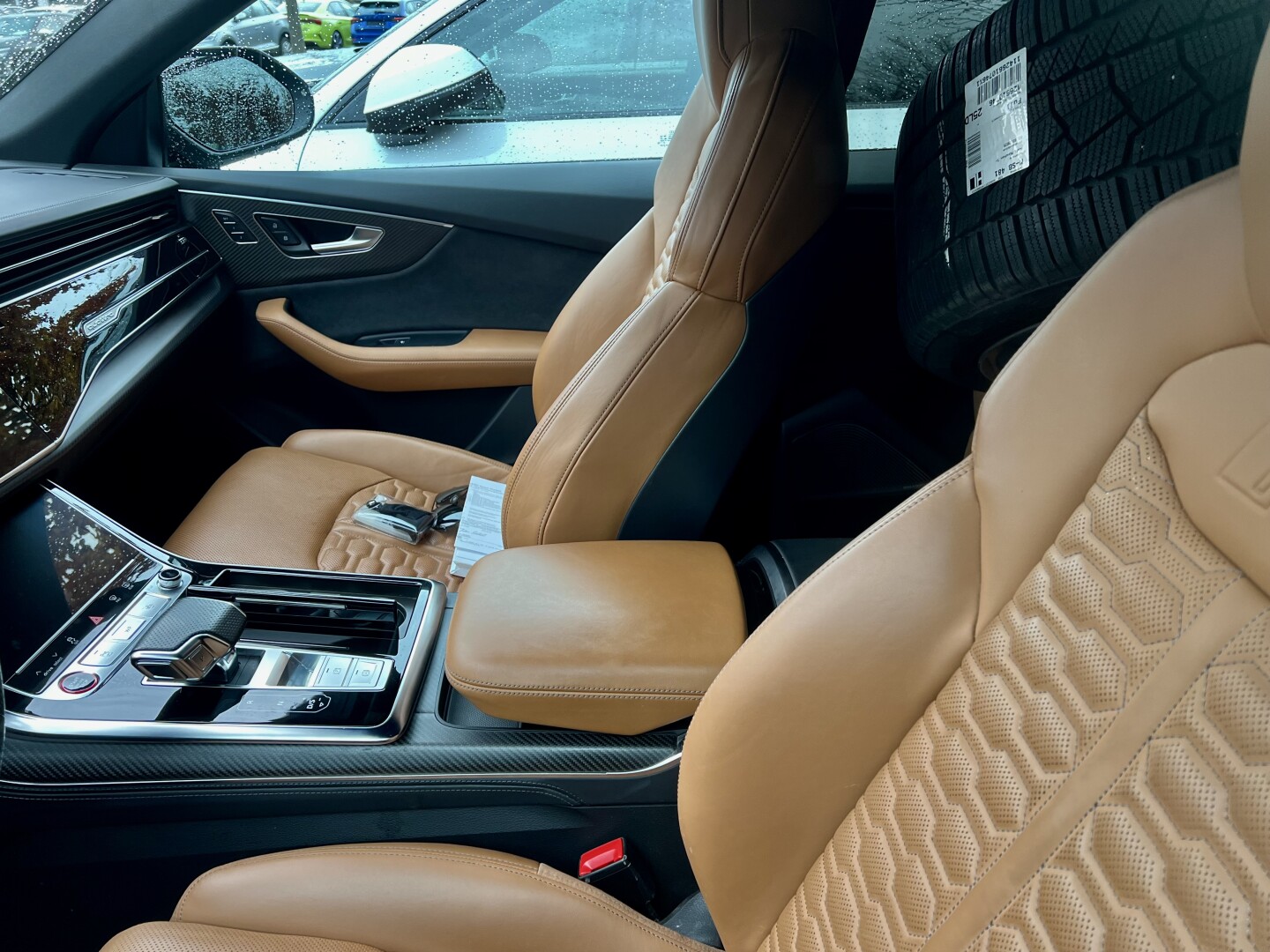 Audi RSQ8 4.0TFSI 600PS Black-Paket Individual З Німеччини (129940)