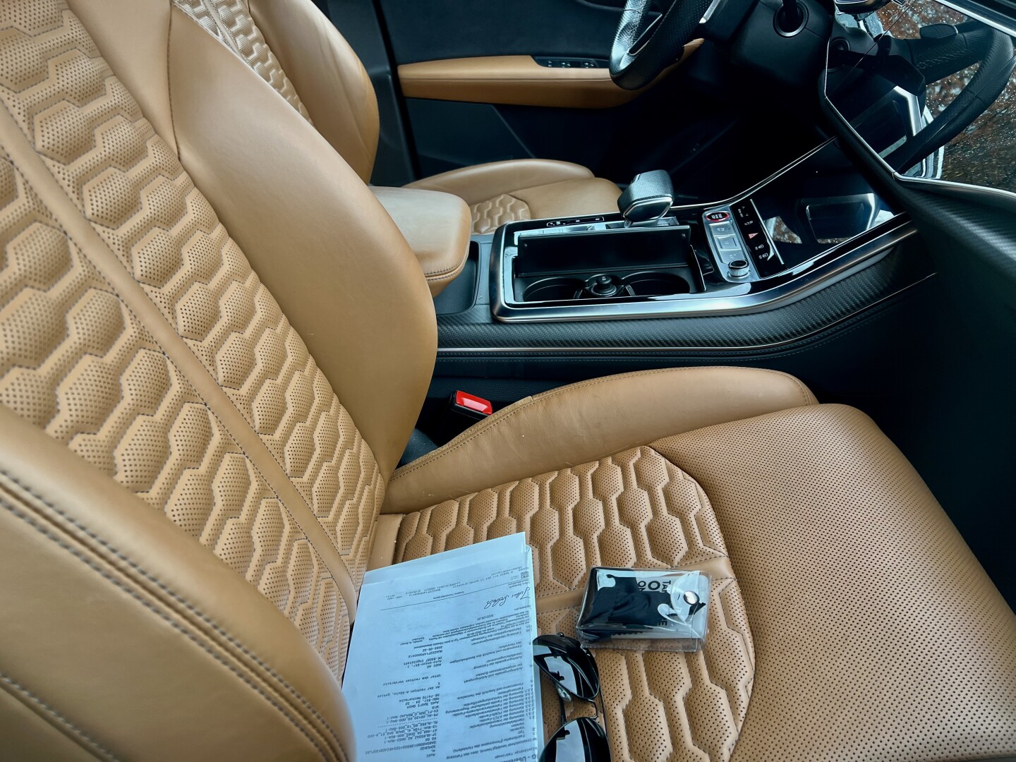 Audi RSQ8 4.0TFSI 600PS Black-Paket Individual З Німеччини (129945)