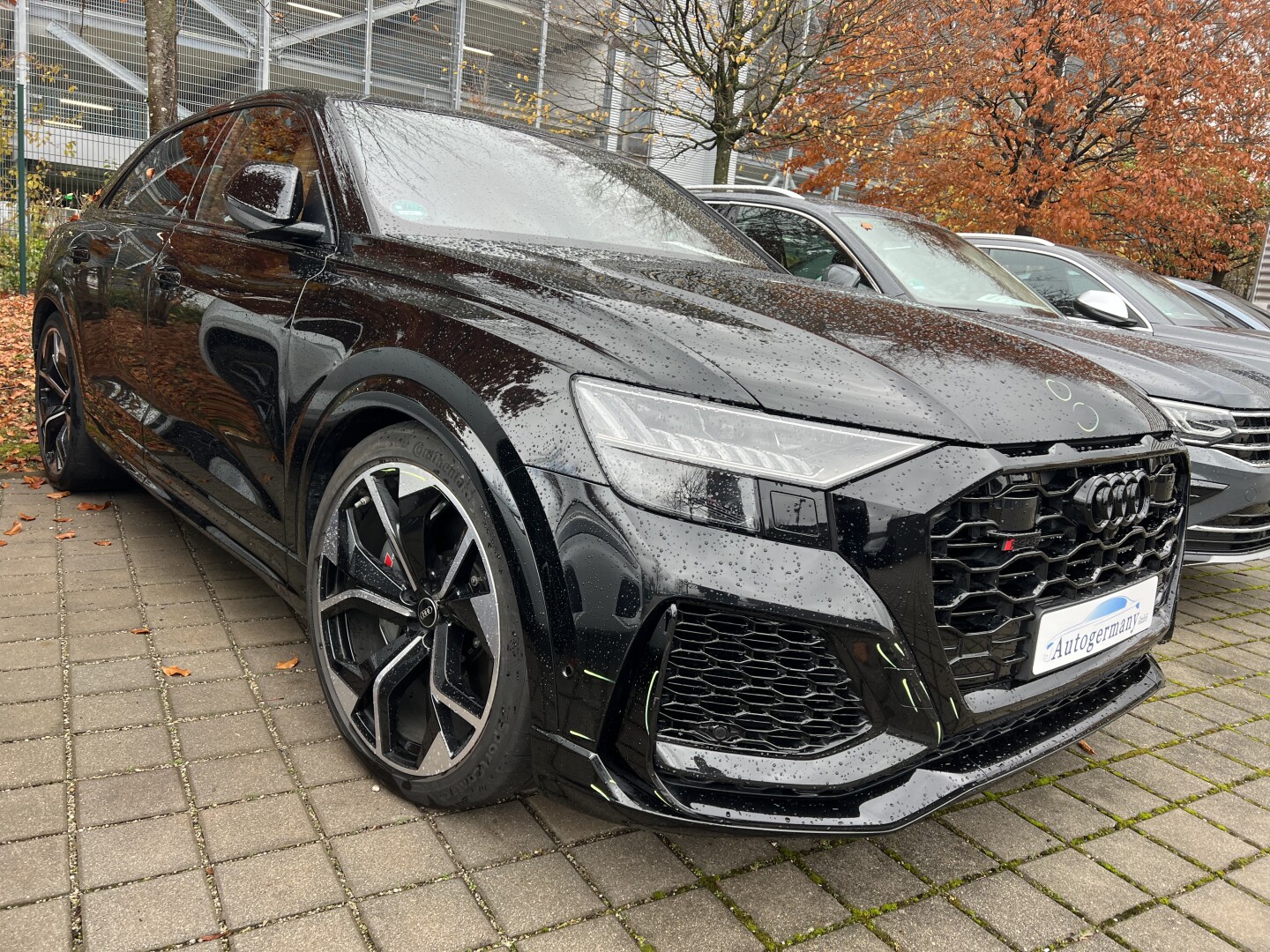 Audi RSQ8 4.0TFSI 600PS Black-Paket Individual З Німеччини (129957)