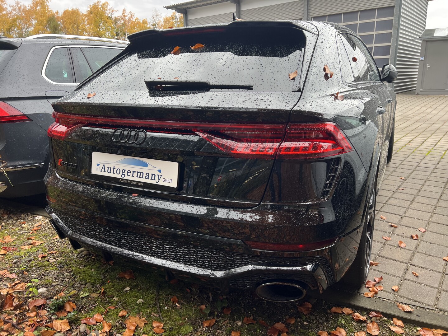 Audi RSQ8 4.0TFSI 600PS Black-Paket Individual З Німеччини (129953)