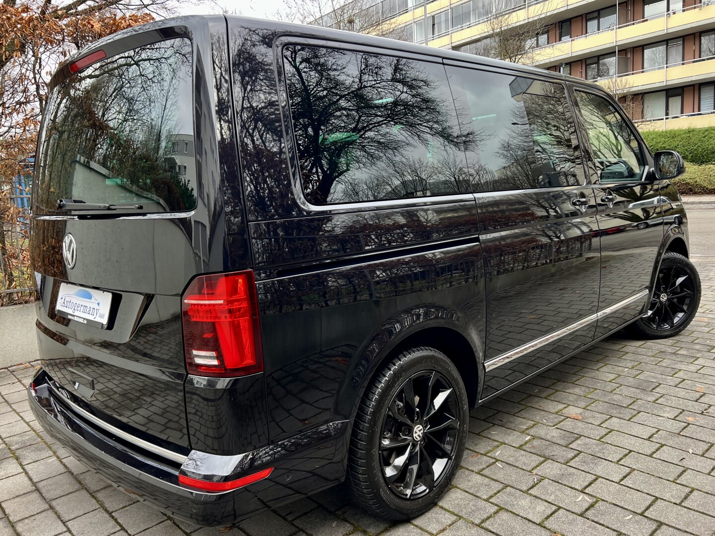 VW Multivan 2.0TDI 4Motion Generation-Six DSG LED З Німеччини (129990)