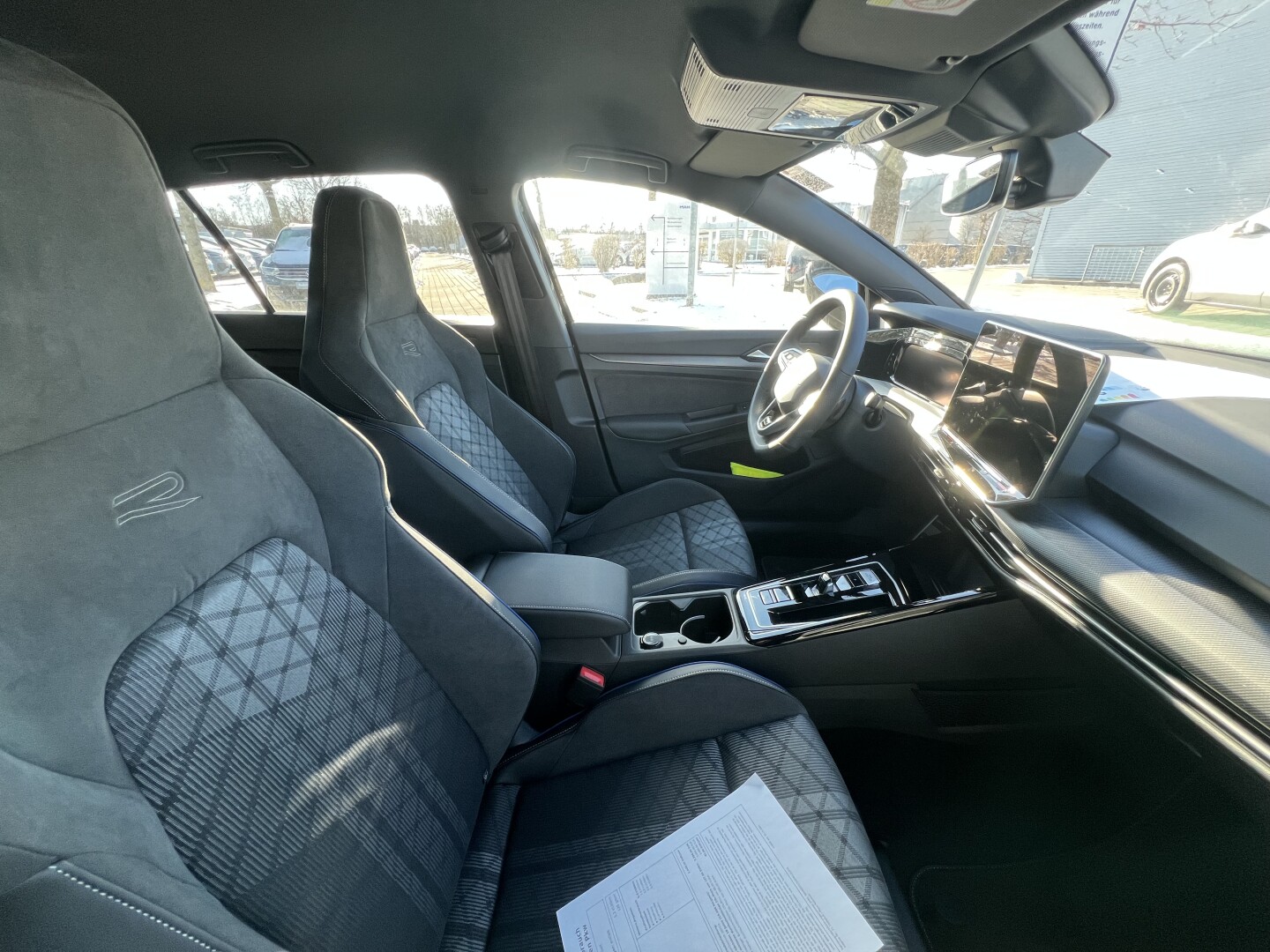 VW Golf 8 R-Line 1.5eTSI DSG Black-Paket IQ-Licht З Німеччини (130143)